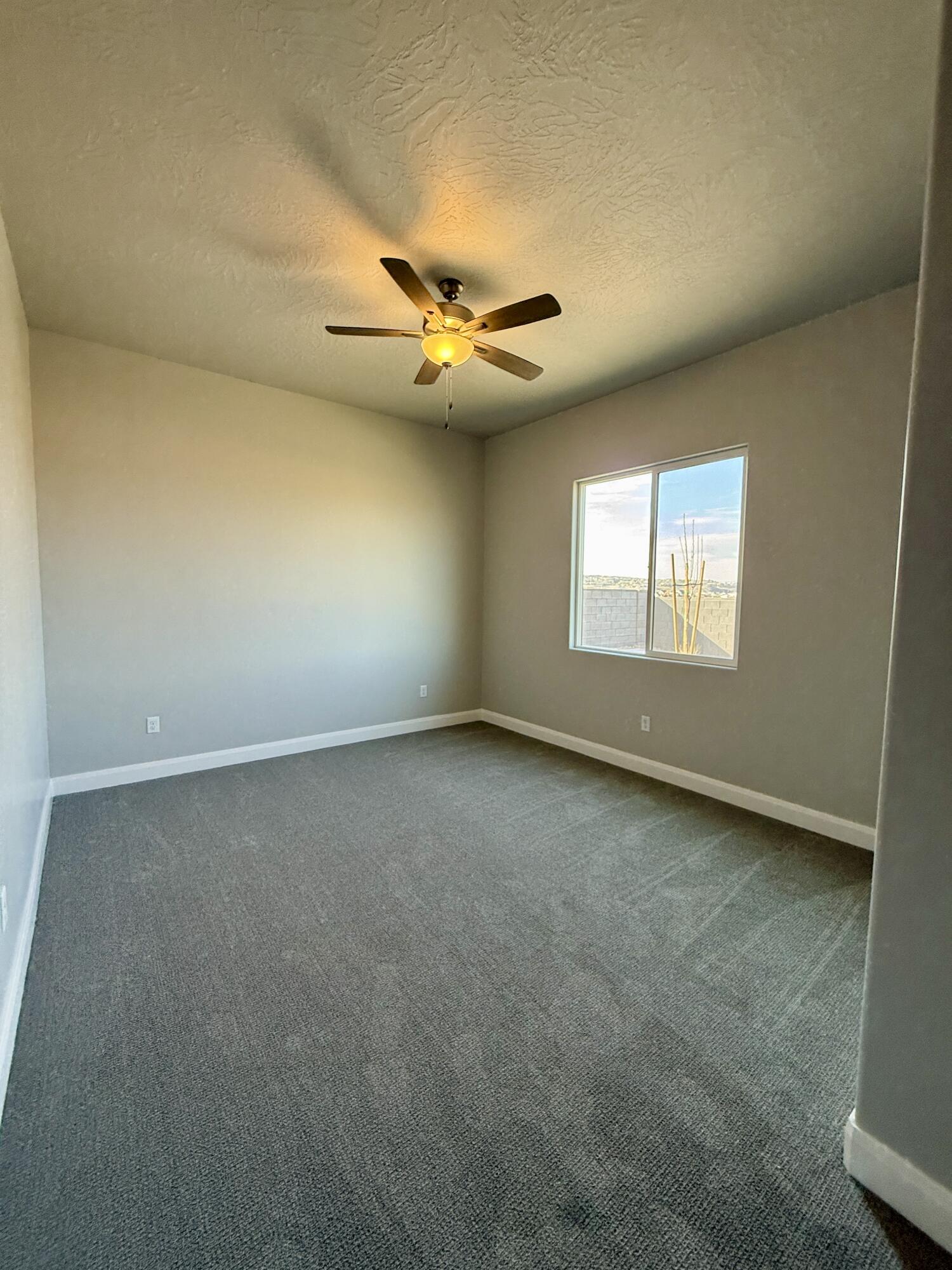 FRANKLIN FIELDS - Residential