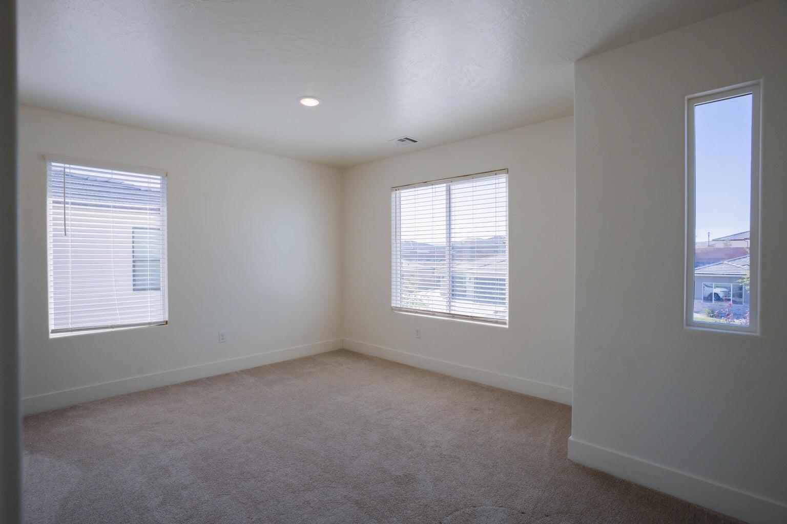 SAND RIDGE - Residential