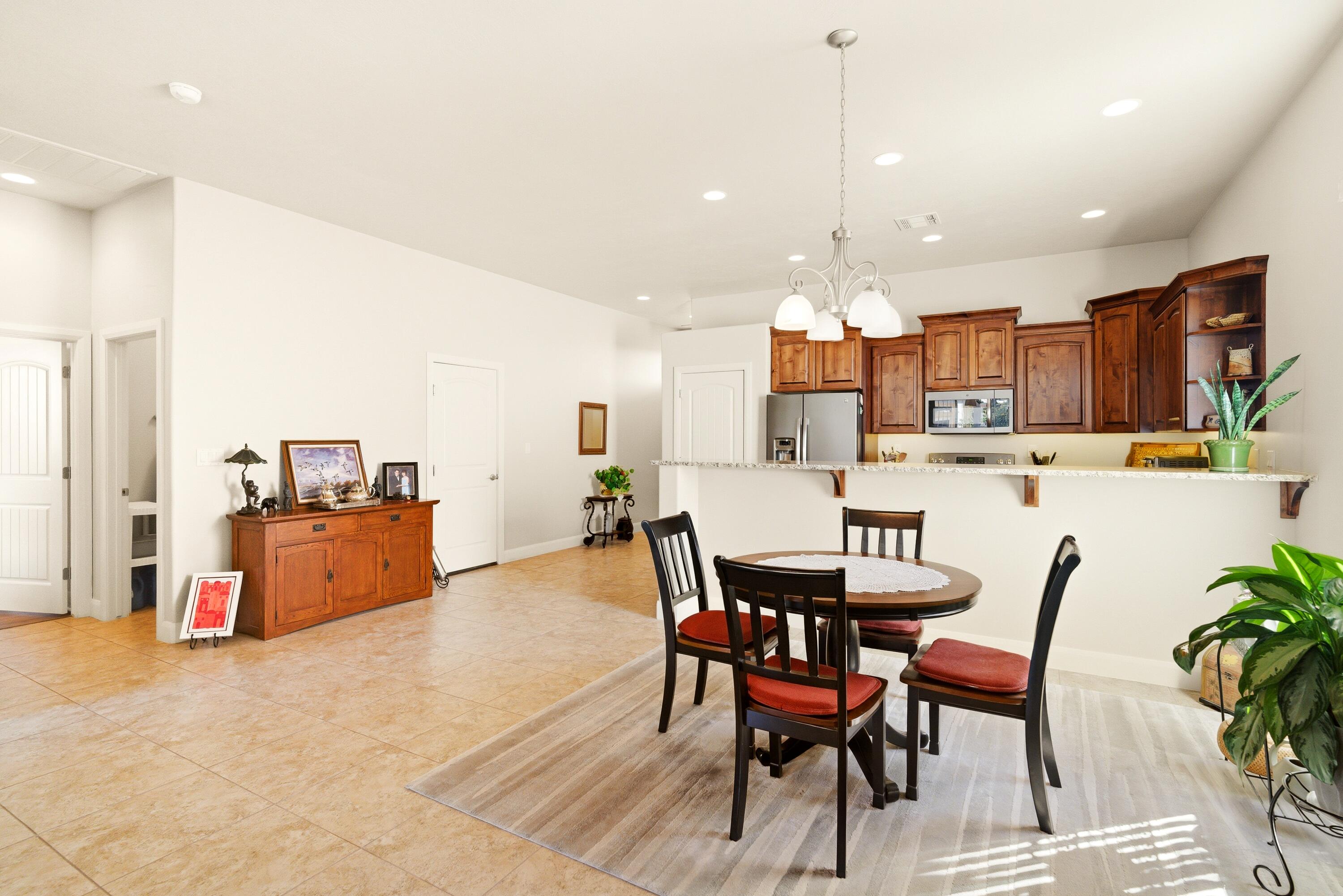 SKY RIDGE TOWNHOMES - Residential