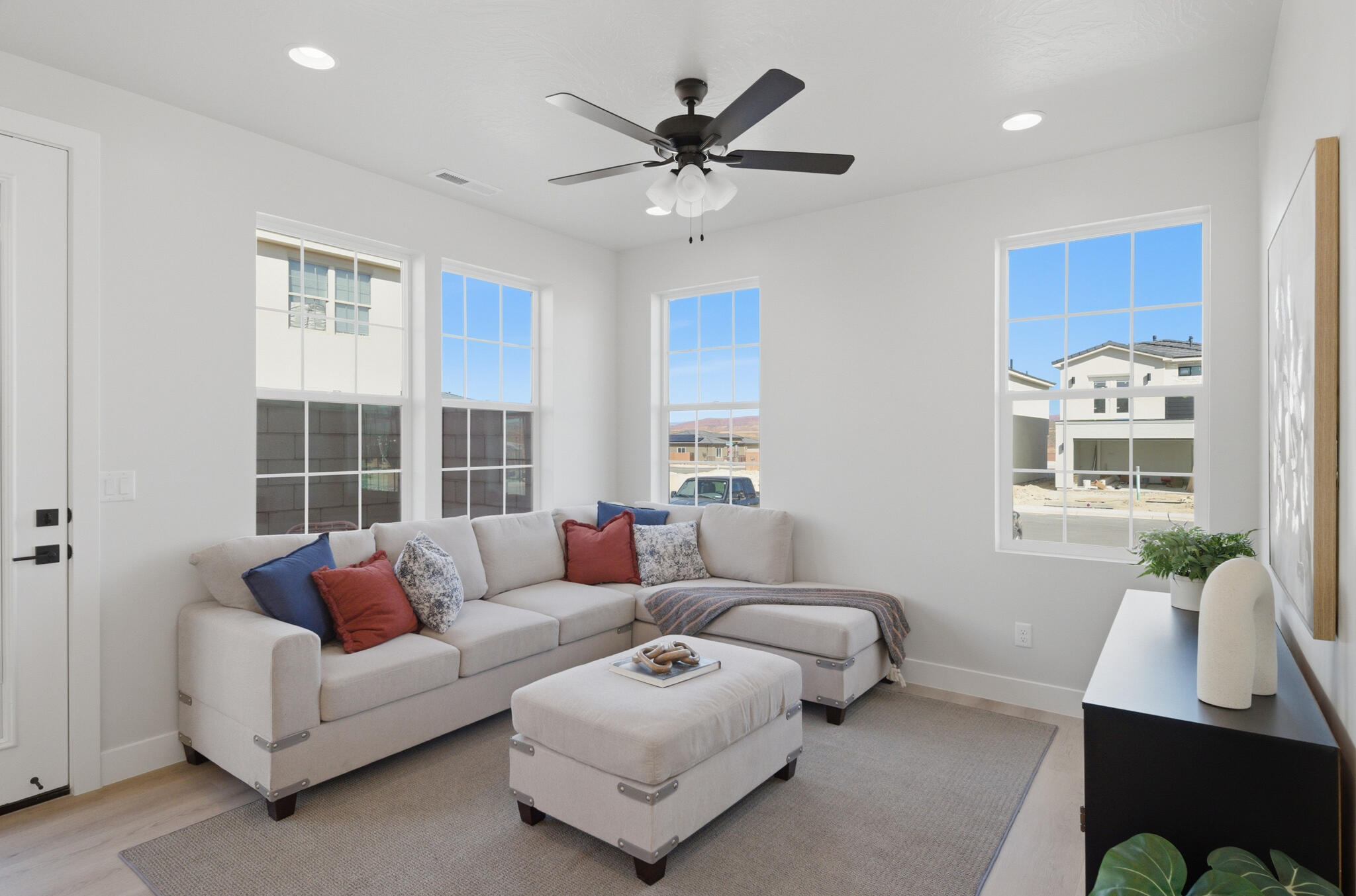 SOUTH DESERT PD - Residential