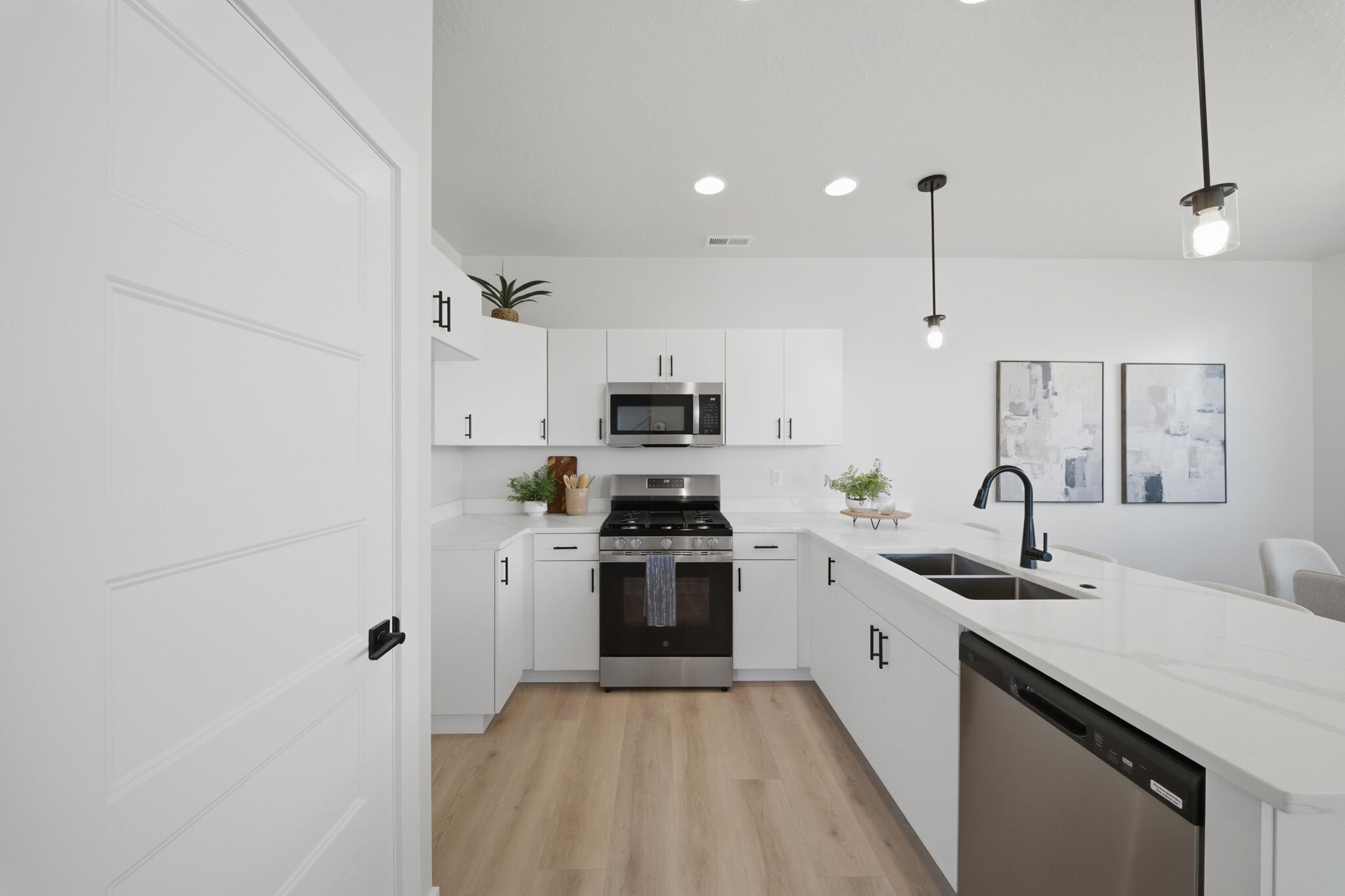 SOUTH DESERT PD - Residential