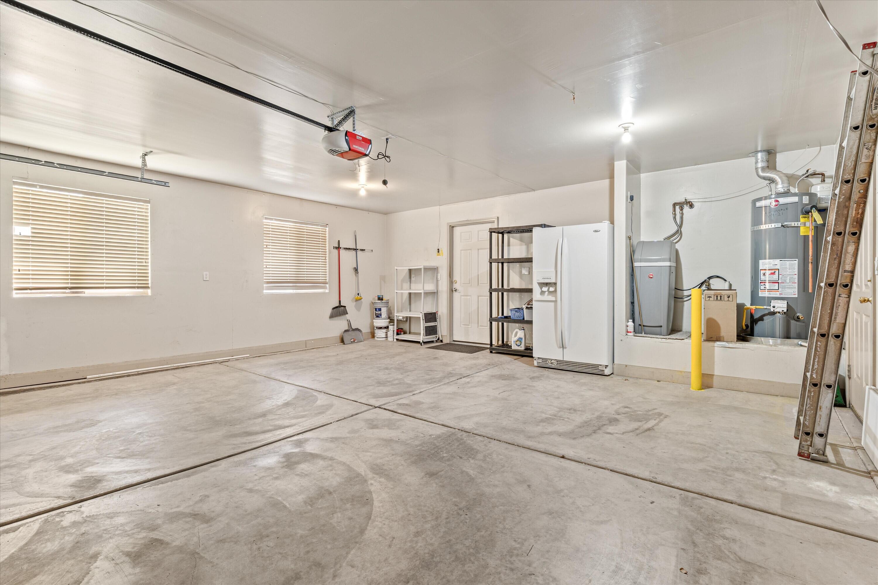 RIVER RIDGE ESTATES - Residential