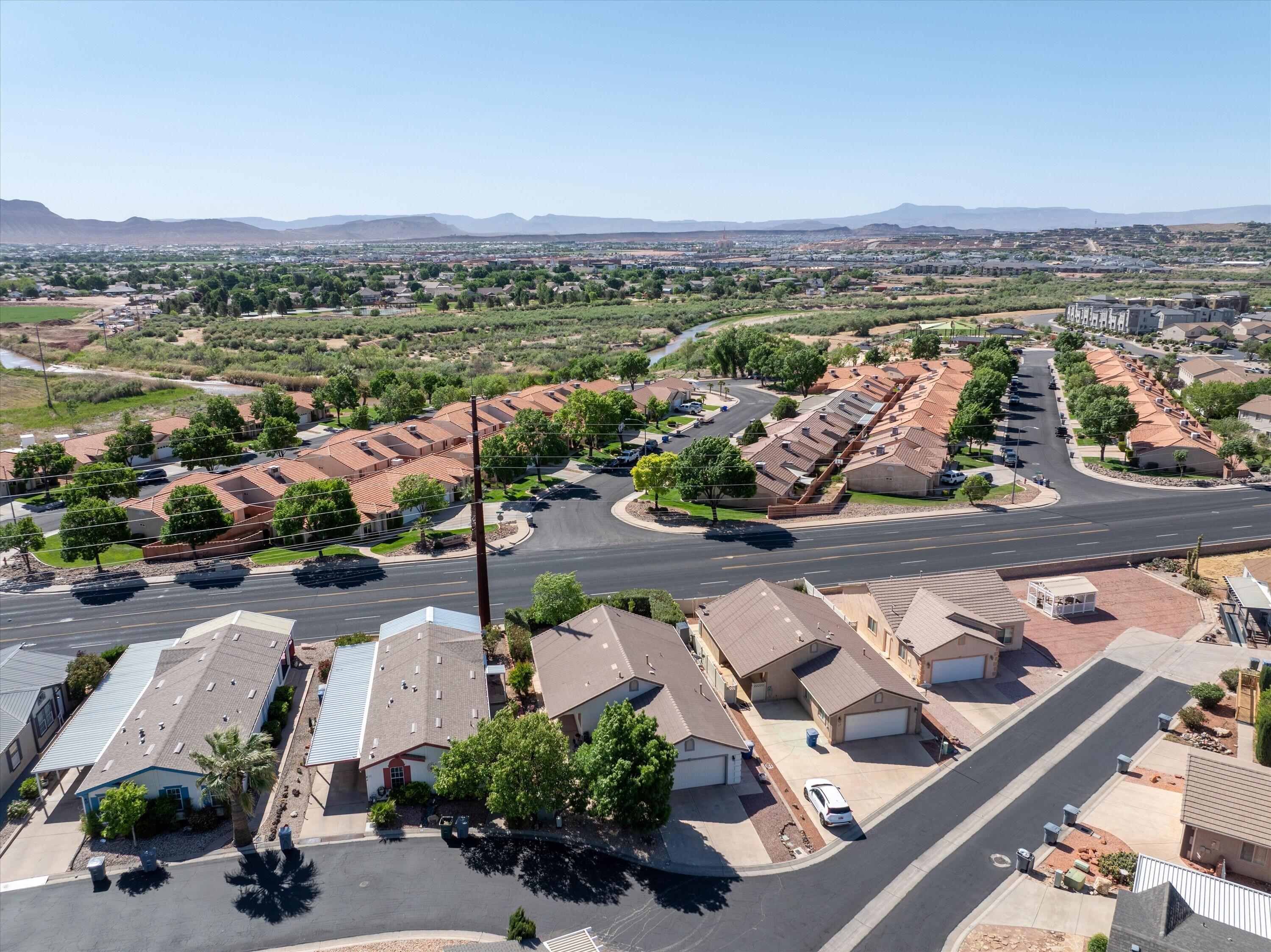 RIVER RIDGE ESTATES - Residential