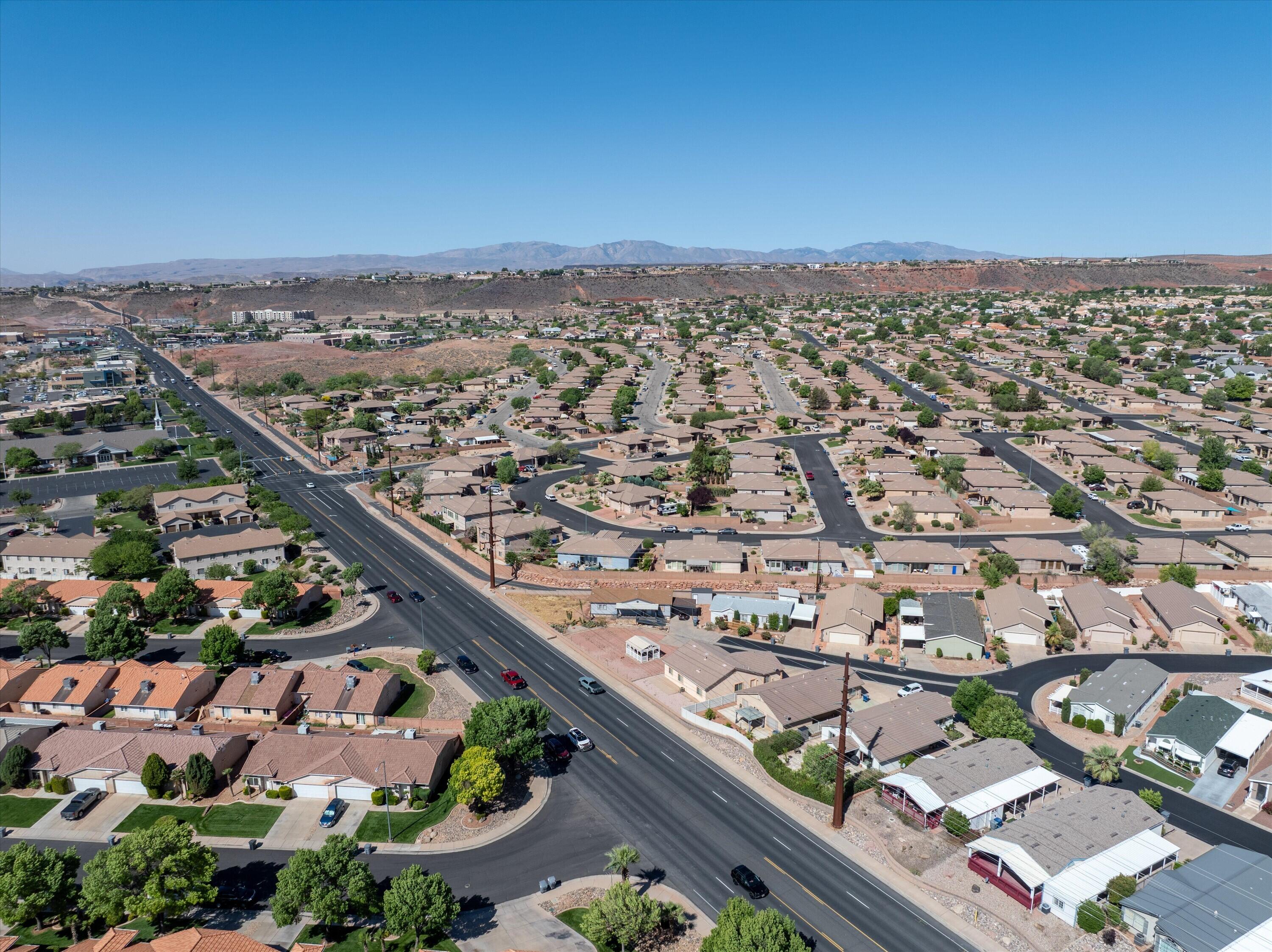 RIVER RIDGE ESTATES - Residential