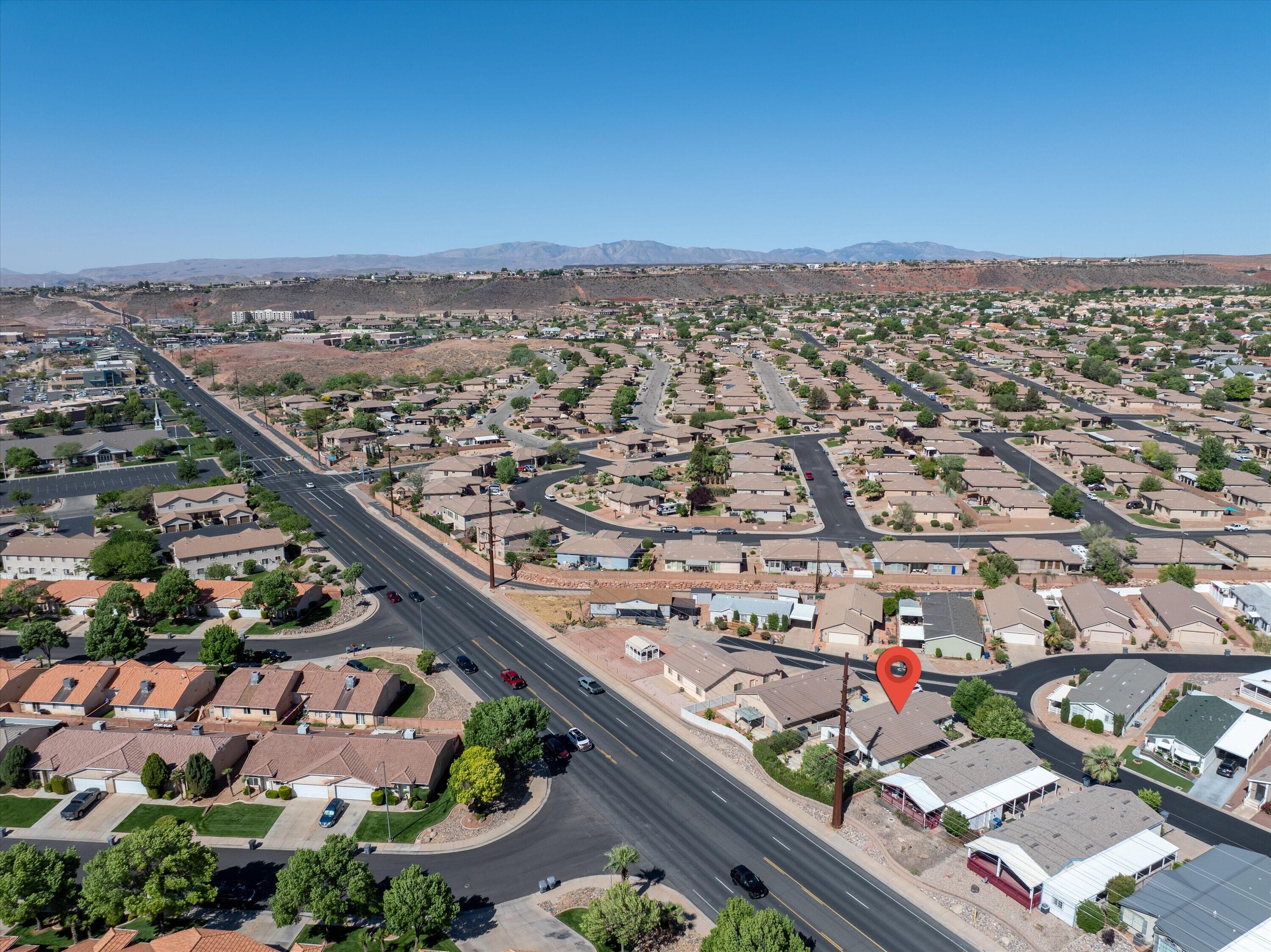 RIVER RIDGE ESTATES - Residential