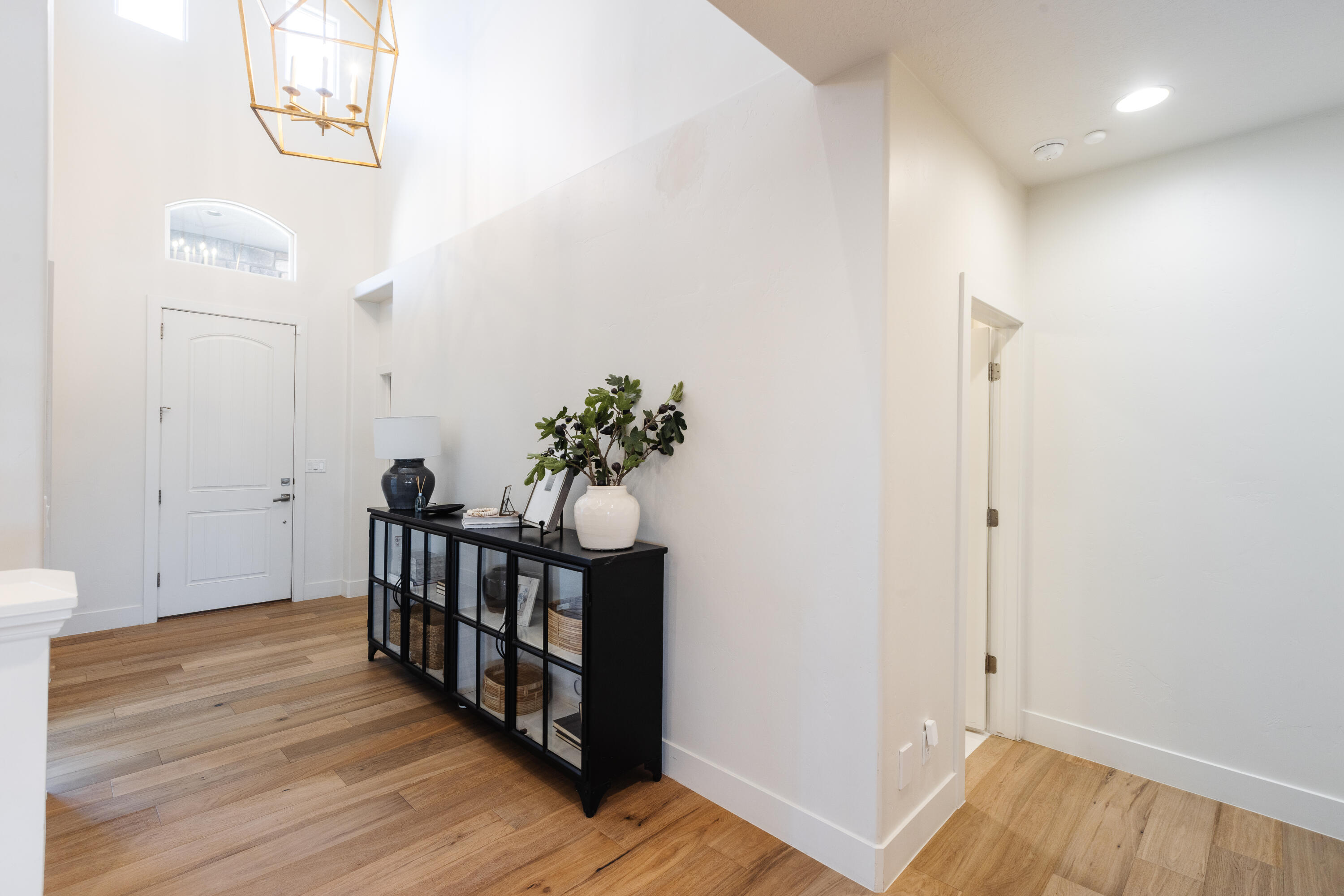 DESERT FIELDS - Residential