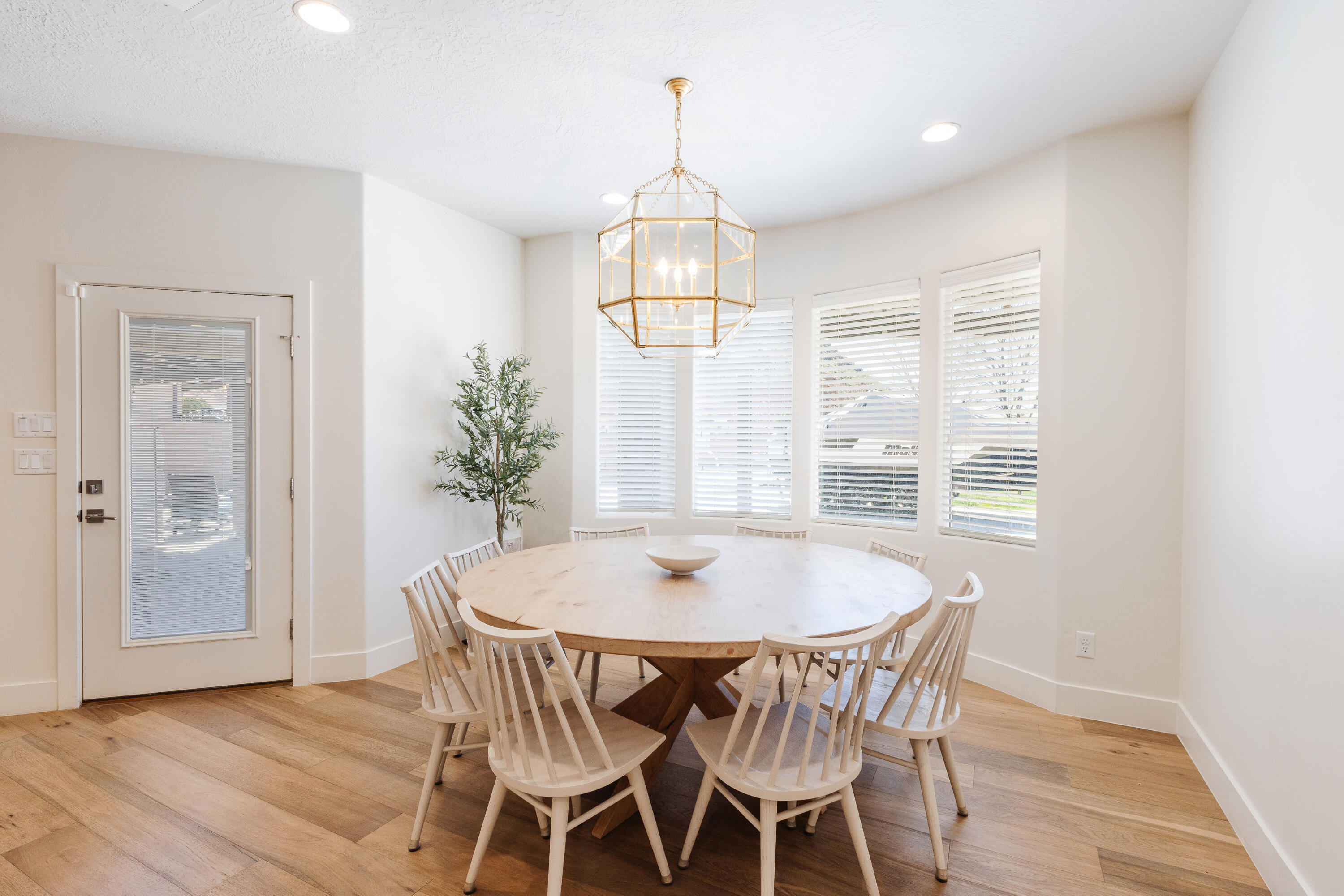 DESERT FIELDS - Residential