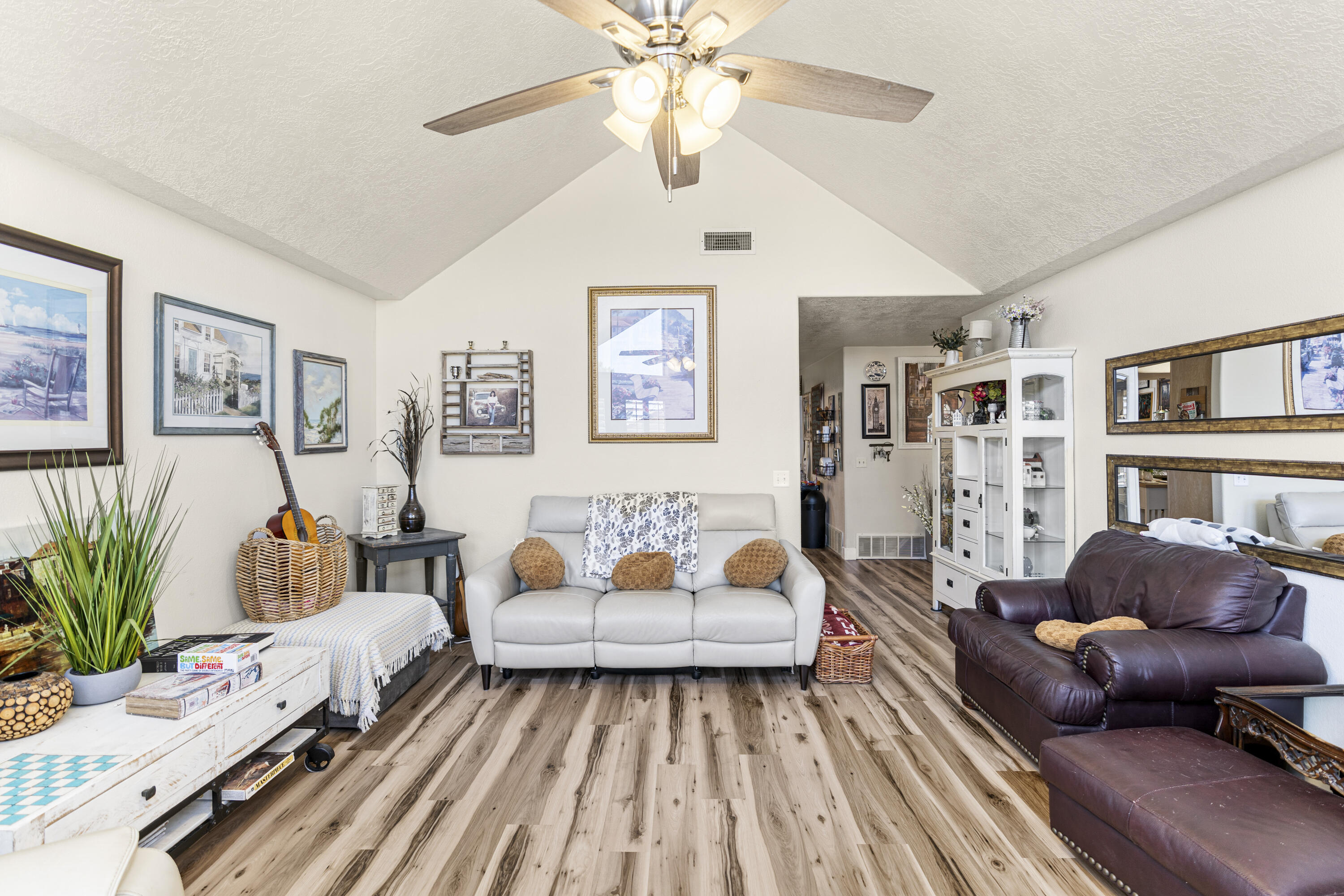 SHADOW HILLS - Residential