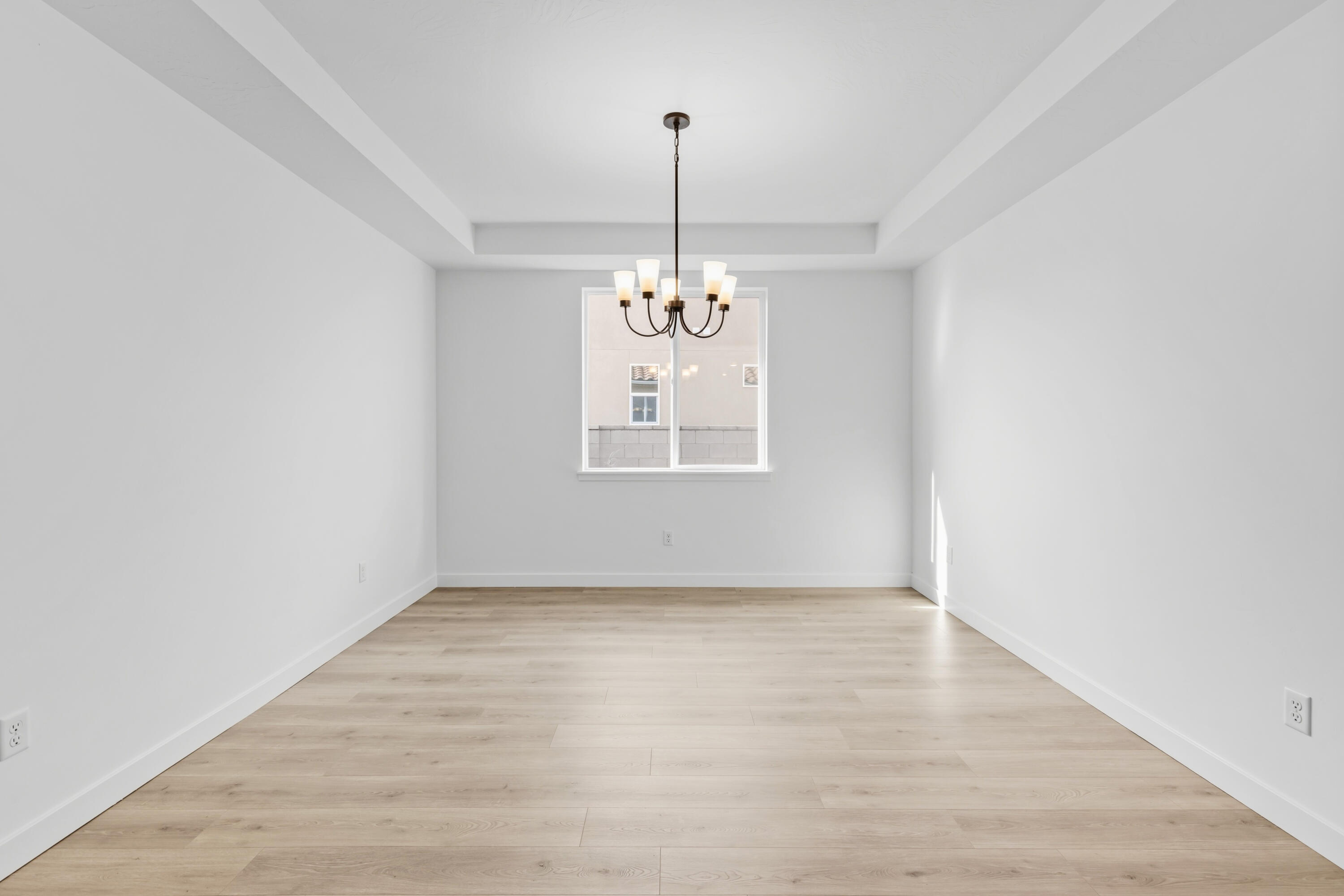 RED SLATE ESTATES - Residential