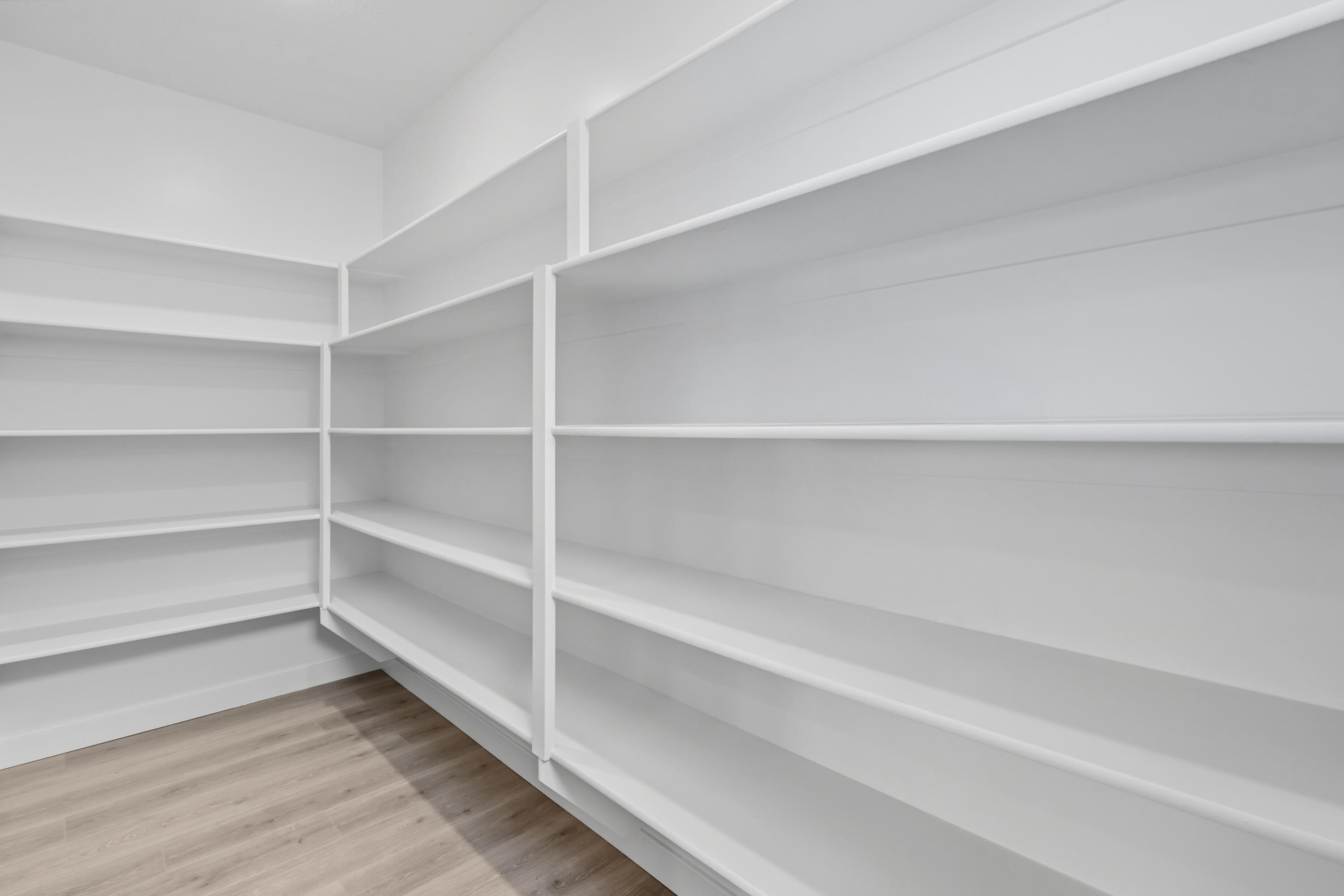 RED SLATE ESTATES - Residential