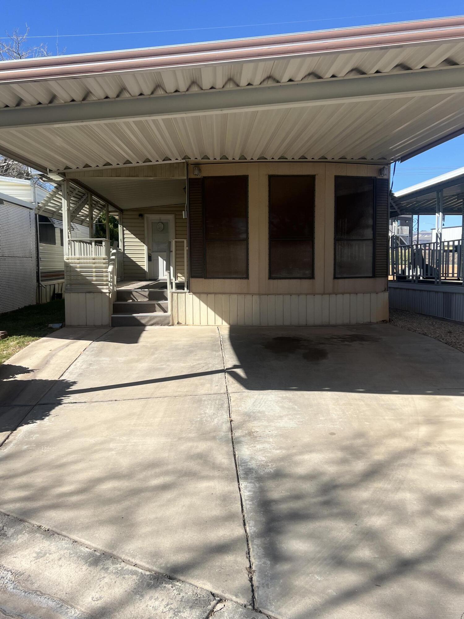 PALMS OF ST GEORGE - Residential