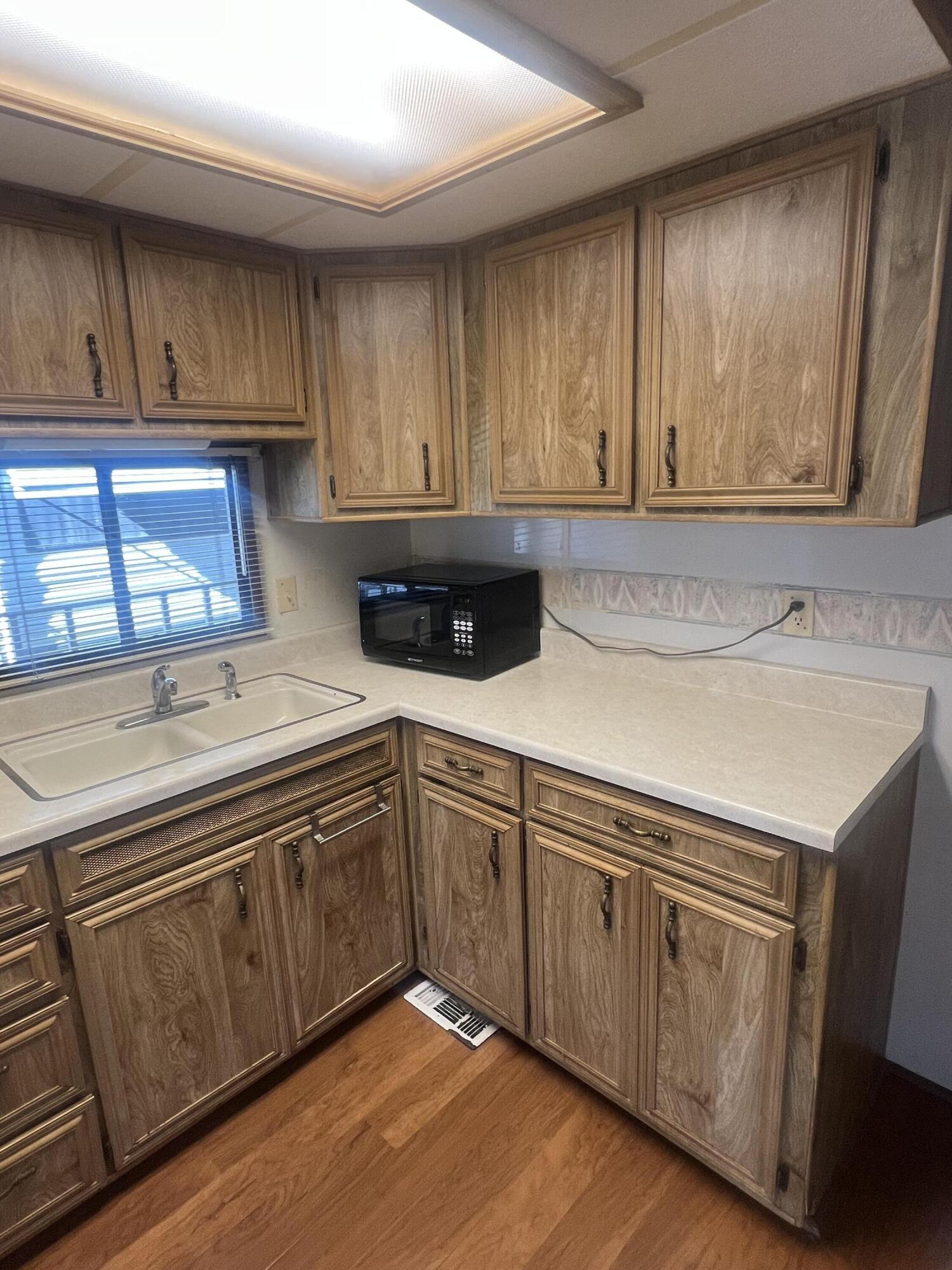 PALMS OF ST GEORGE - Residential