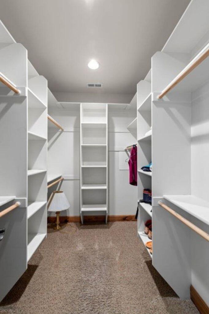 RIVERWOOD TOWNHOMES - Residential