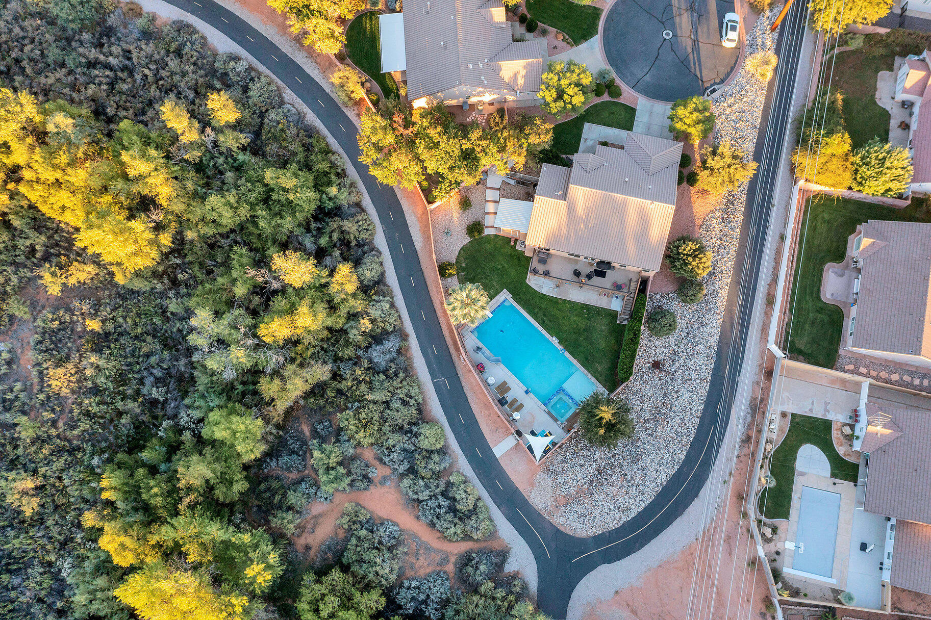 SEDONA HILLS - Residential