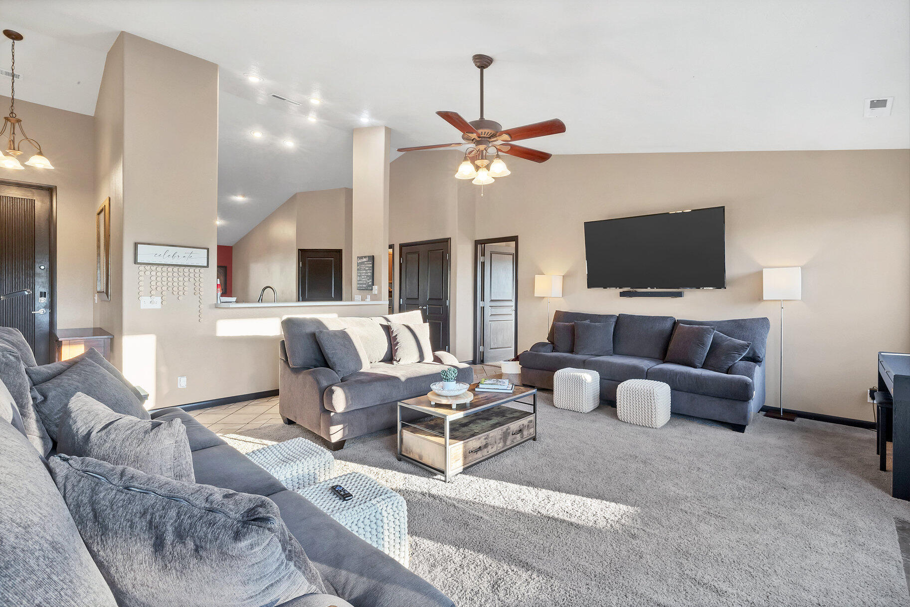 SEDONA HILLS - Residential