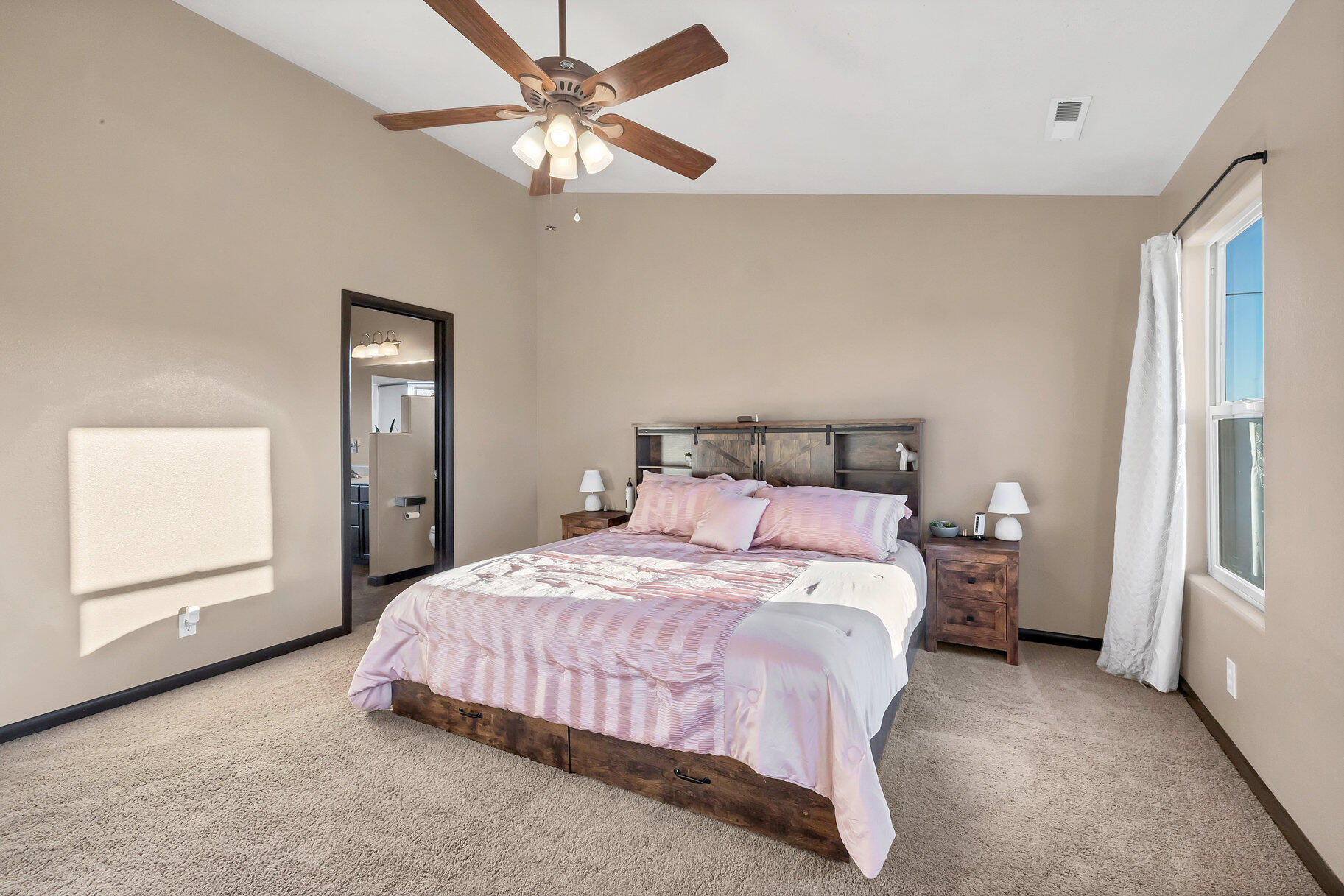 SEDONA HILLS - Residential