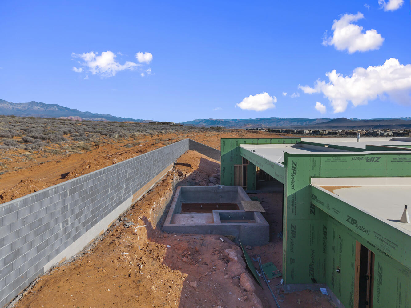 ESTATES AT SAND HOLLOW - Residential