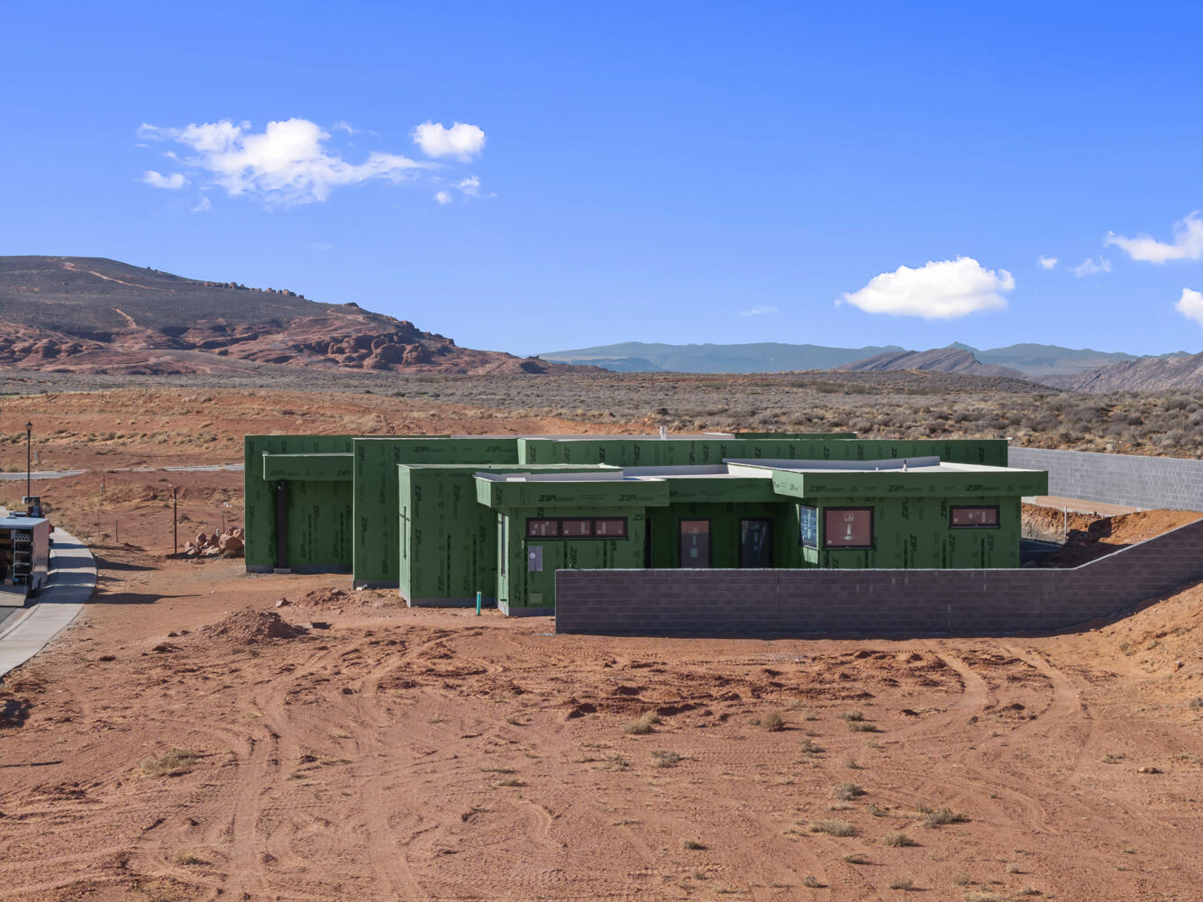 ESTATES AT SAND HOLLOW - Residential