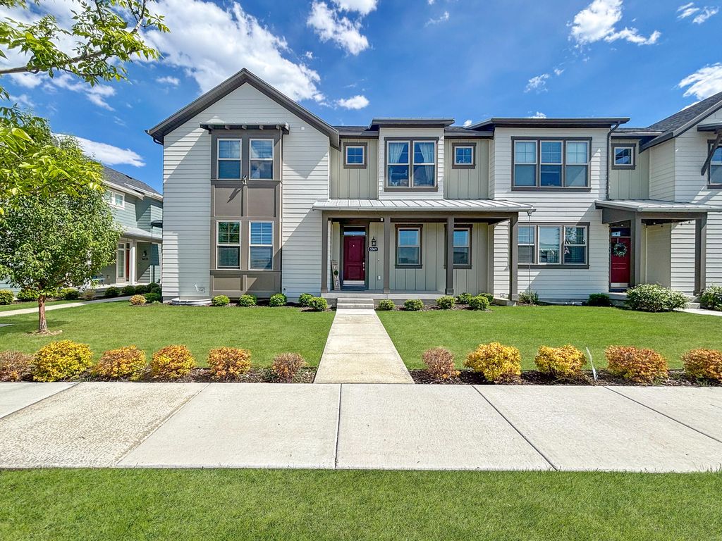 Photo of 5369 W Big Sur DR, South Jordan, UT 84009 (MLS # 26-272421)