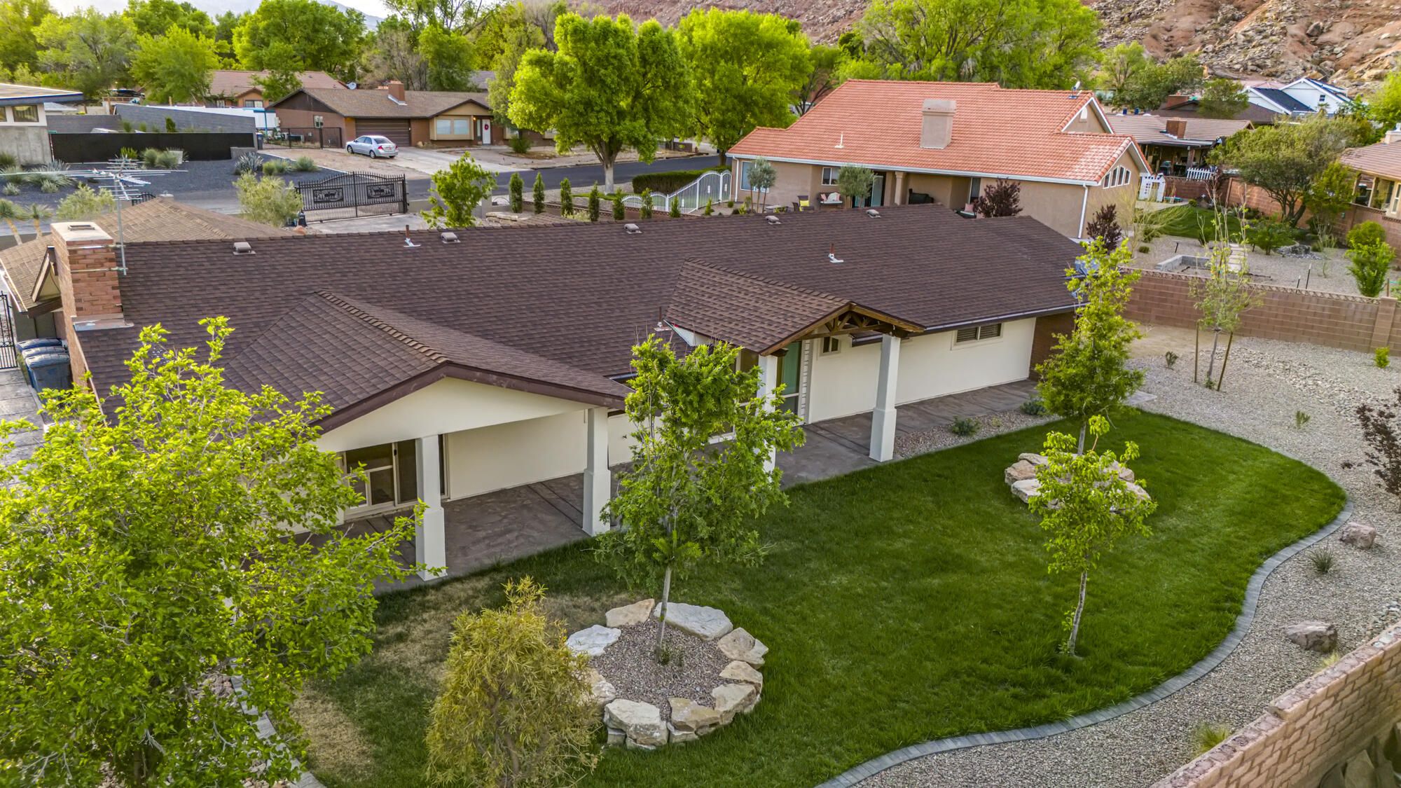 BLOOMINGTON COUNTRY CLUB - Residential