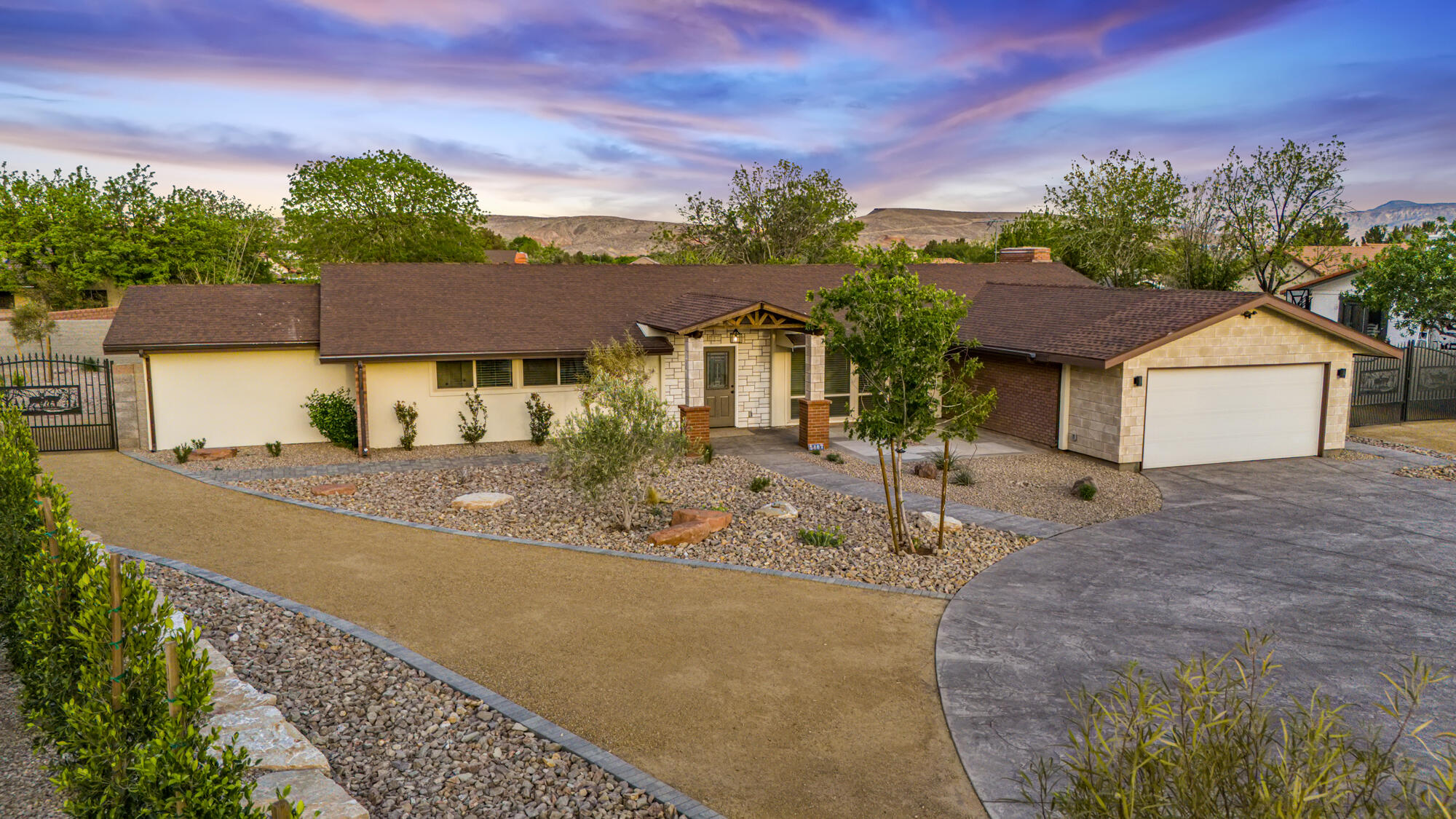 BLOOMINGTON COUNTRY CLUB - Residential