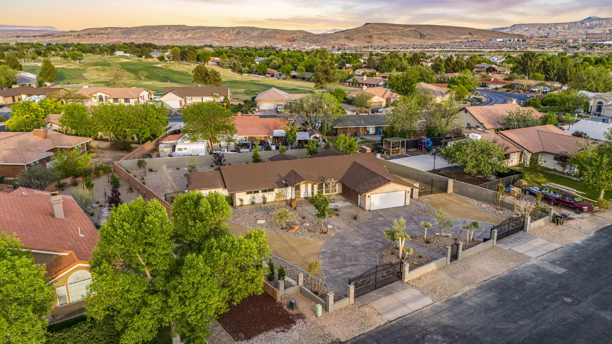 BLOOMINGTON COUNTRY CLUB - Residential