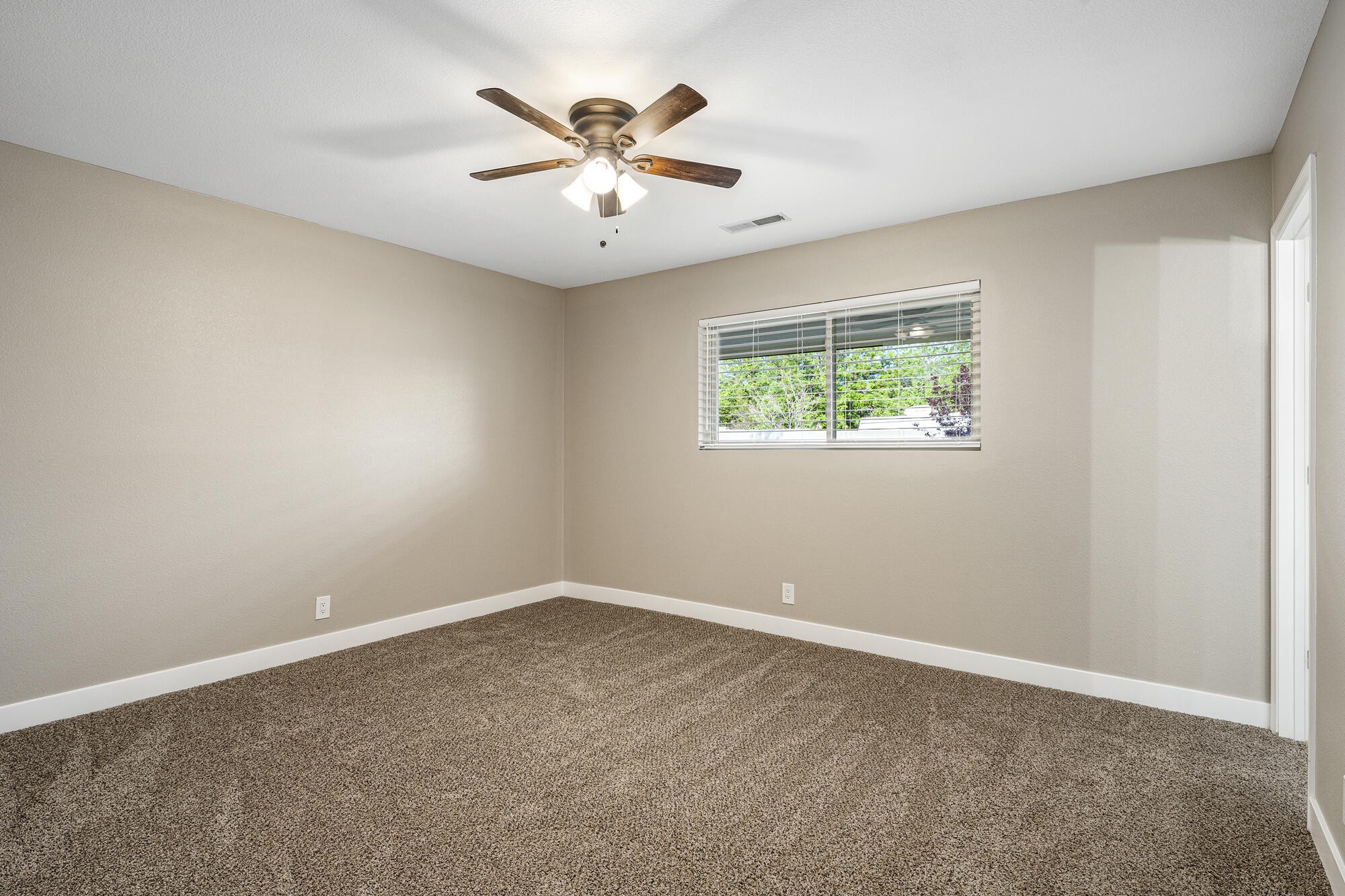 BLOOMINGTON COUNTRY CLUB - Residential