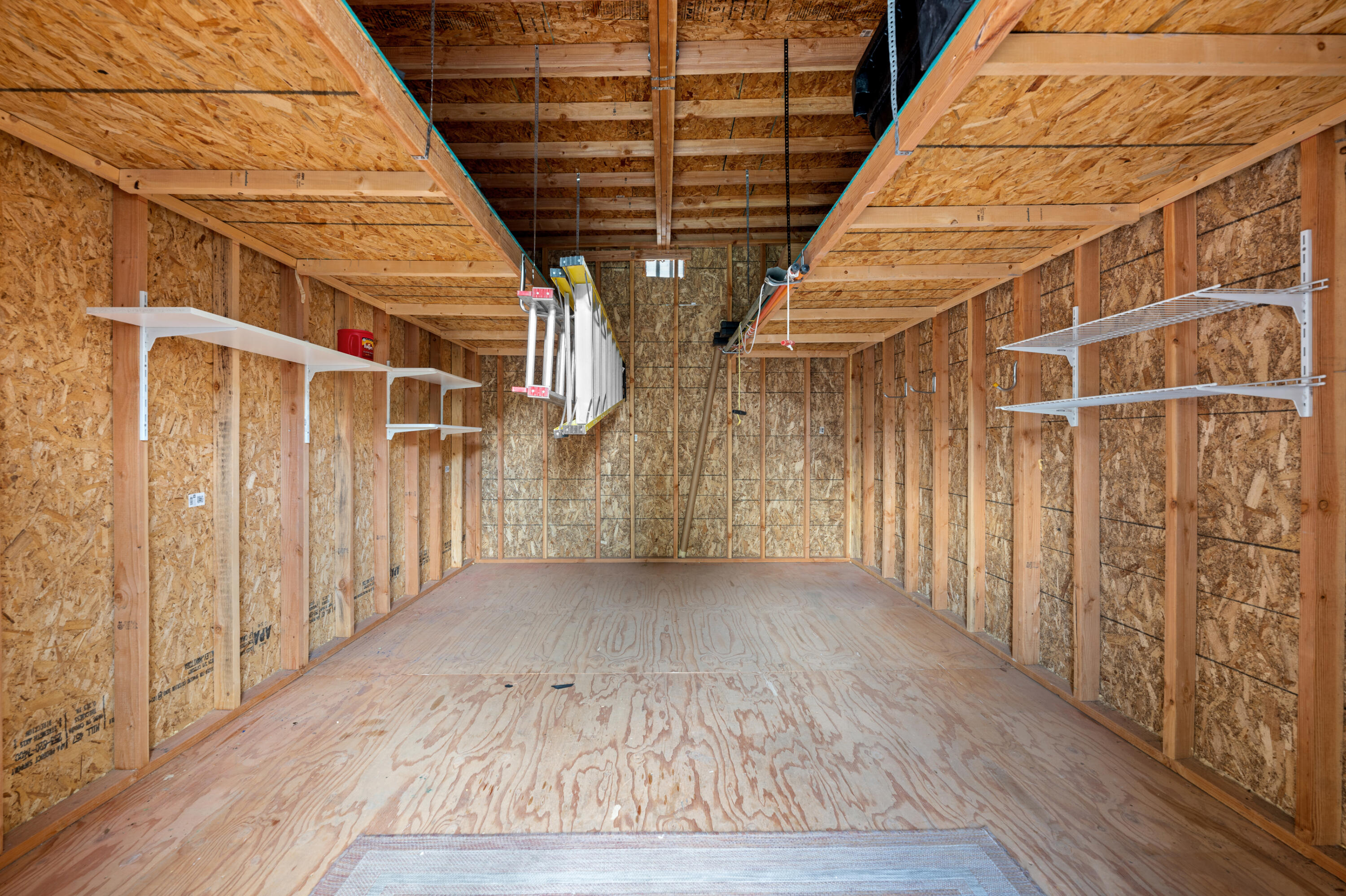 BLOOMINGTON COUNTRY CLUB - Residential