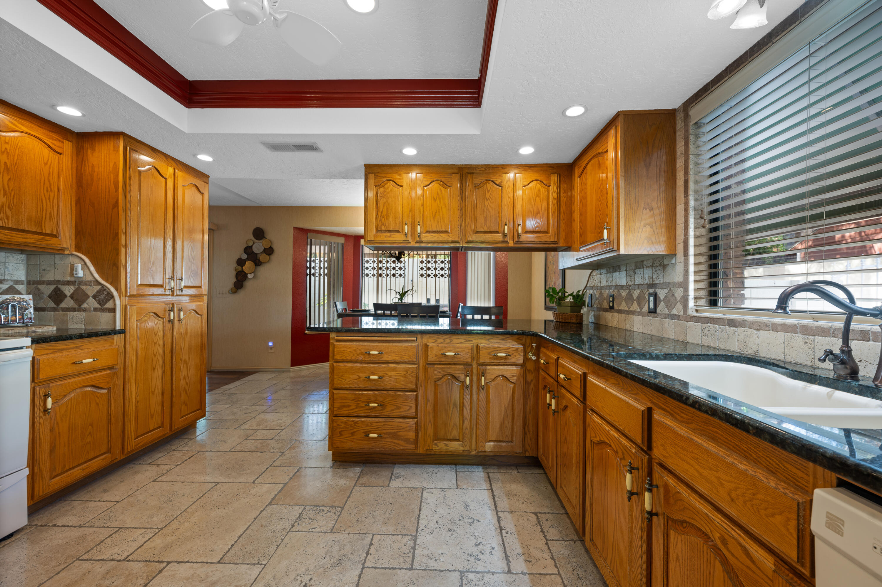 BLOOMINGTON COUNTRY CLUB - Residential