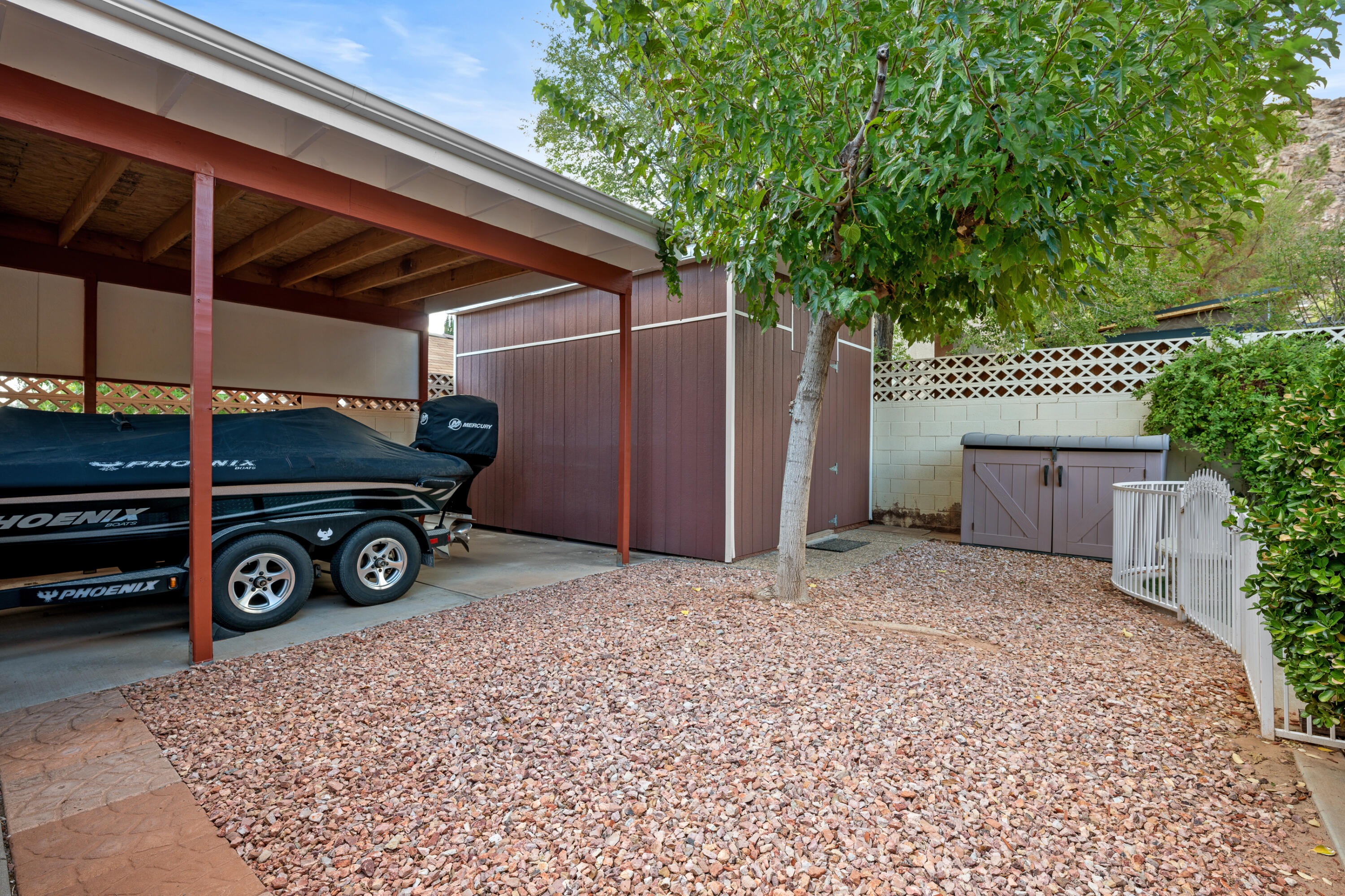 BLOOMINGTON COUNTRY CLUB - Residential