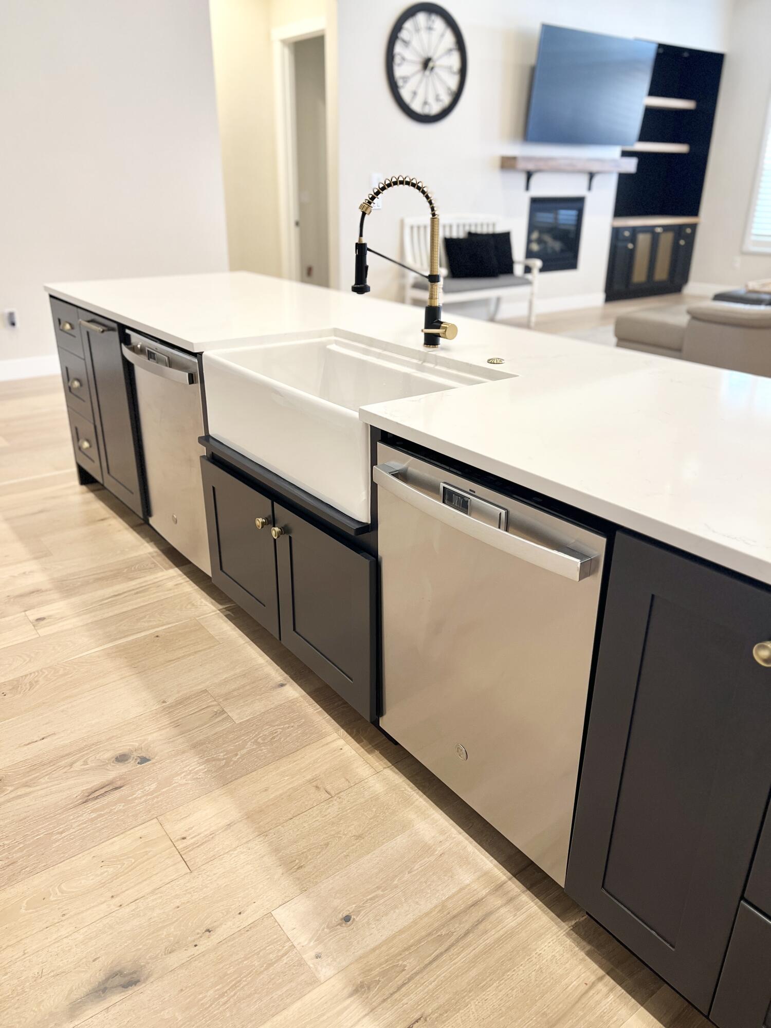 WHITWORTH ESTATES - Residential