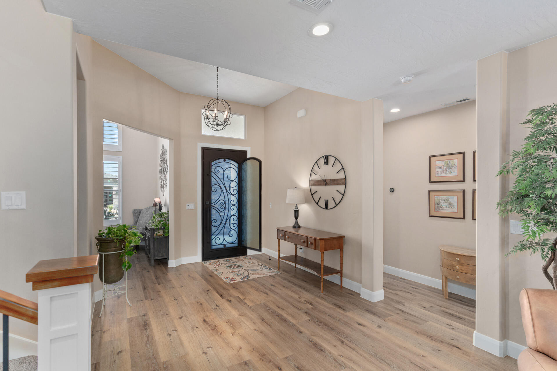 ROADRUNNER RIDGE - Residential