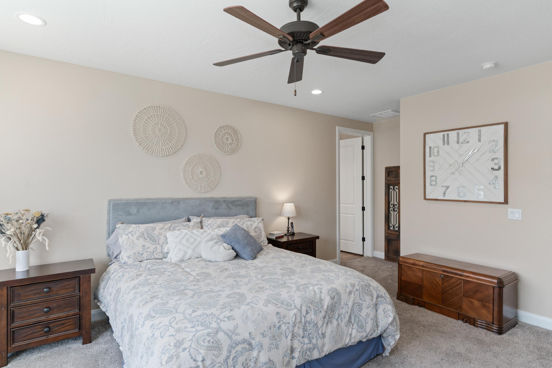 ROADRUNNER RIDGE - Residential