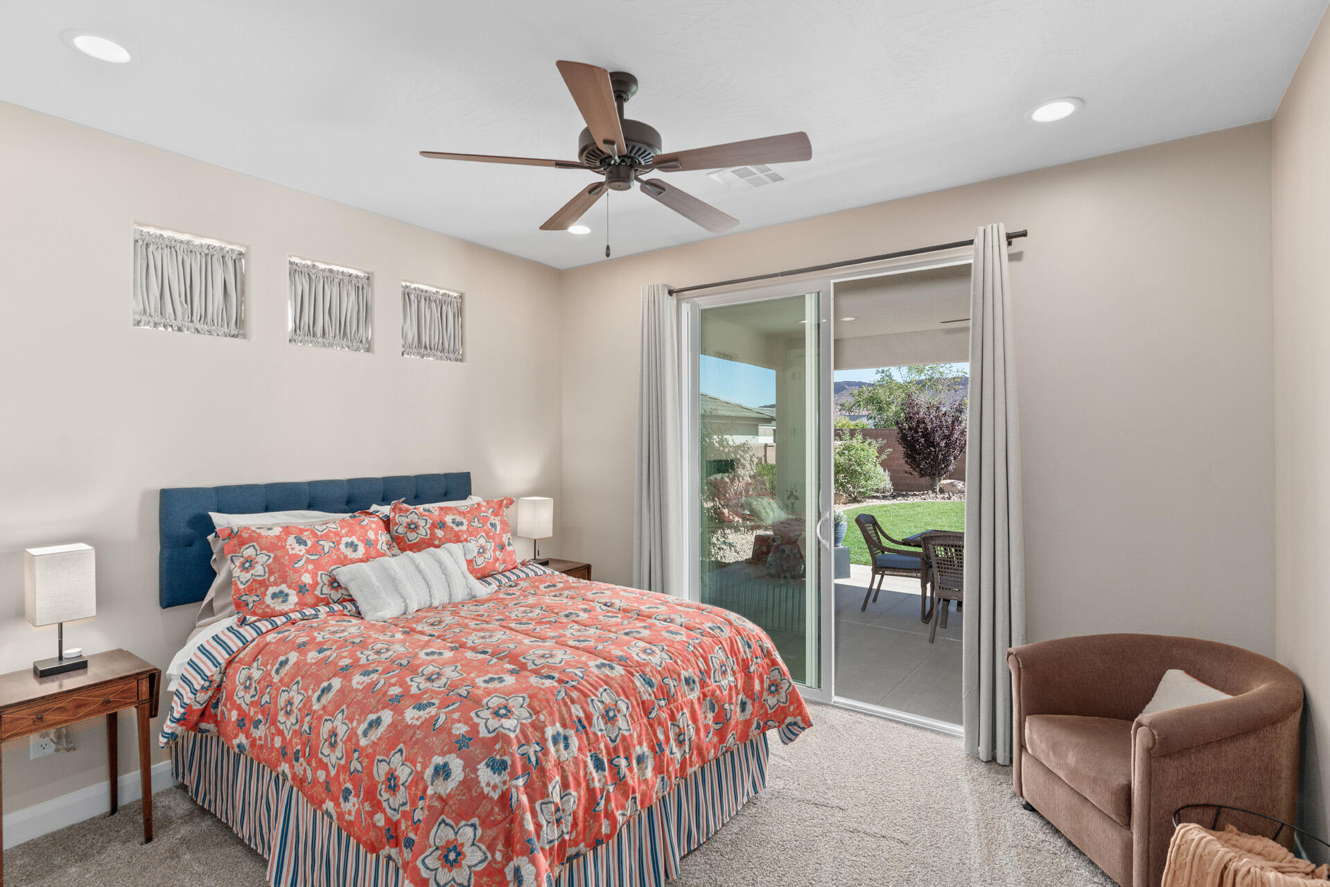 ROADRUNNER RIDGE - Residential