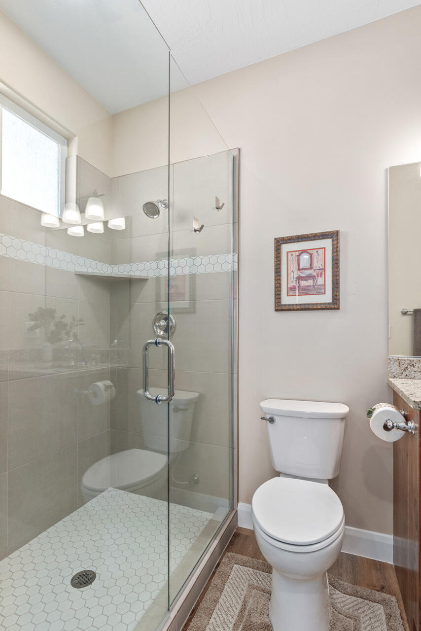 ROADRUNNER RIDGE - Residential