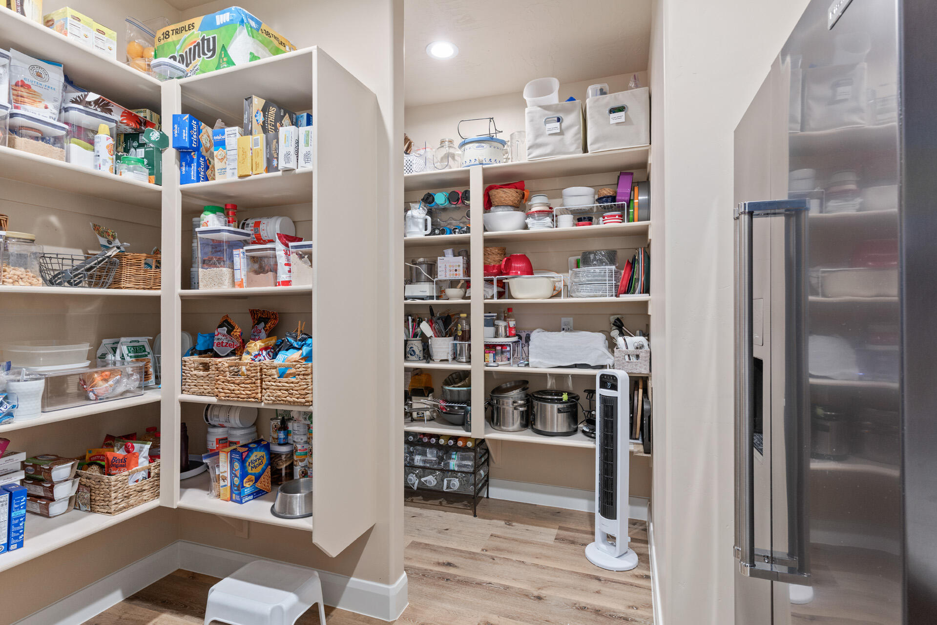 ROADRUNNER RIDGE - Residential