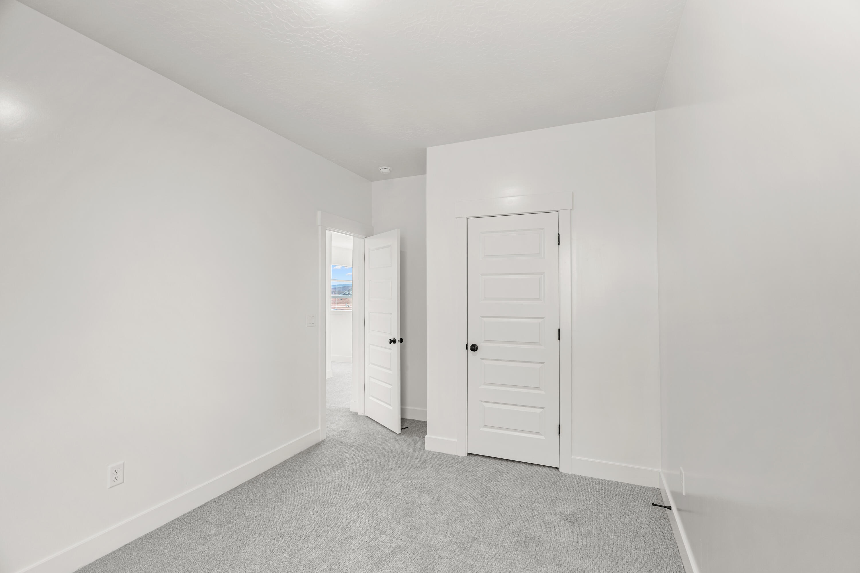 STRAWBERRY FIELDS ESTATES - Residential