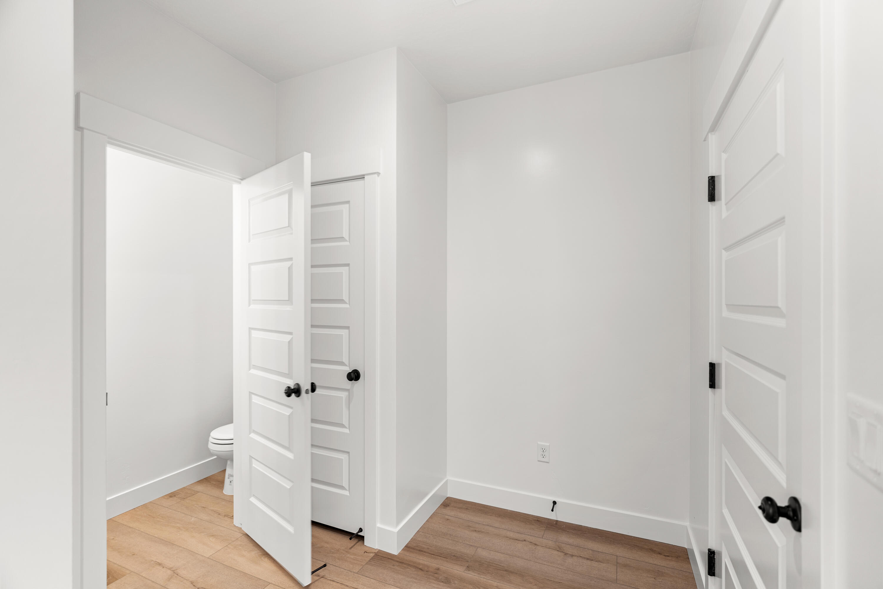 STRAWBERRY FIELDS ESTATES - Residential