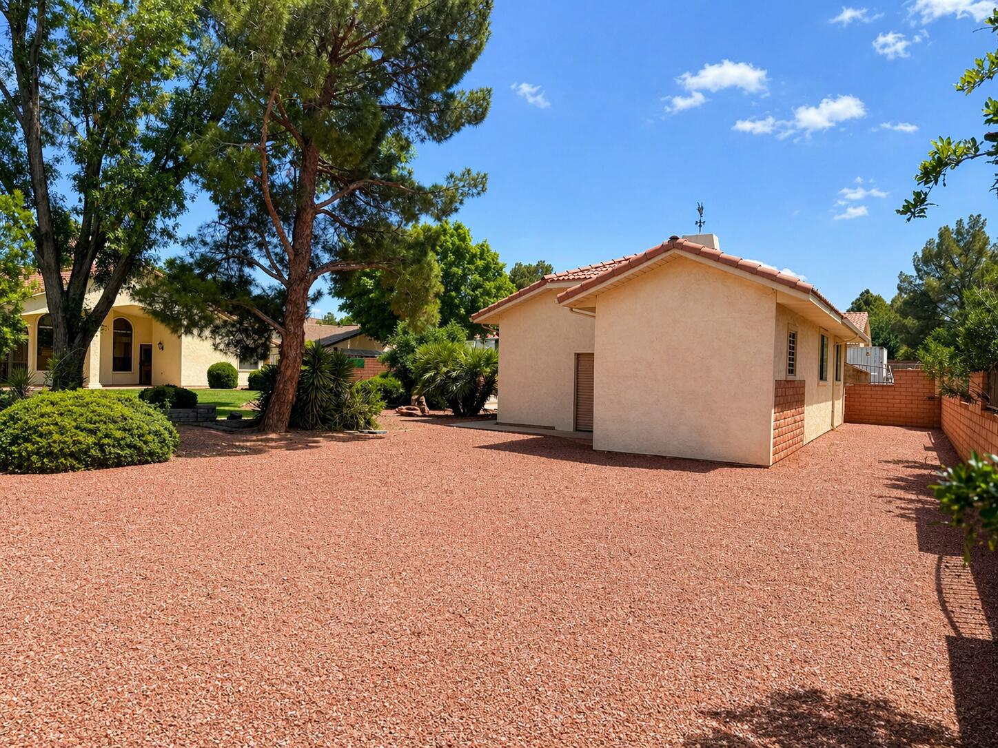 BLOOMINGTON RANCHES - Residential