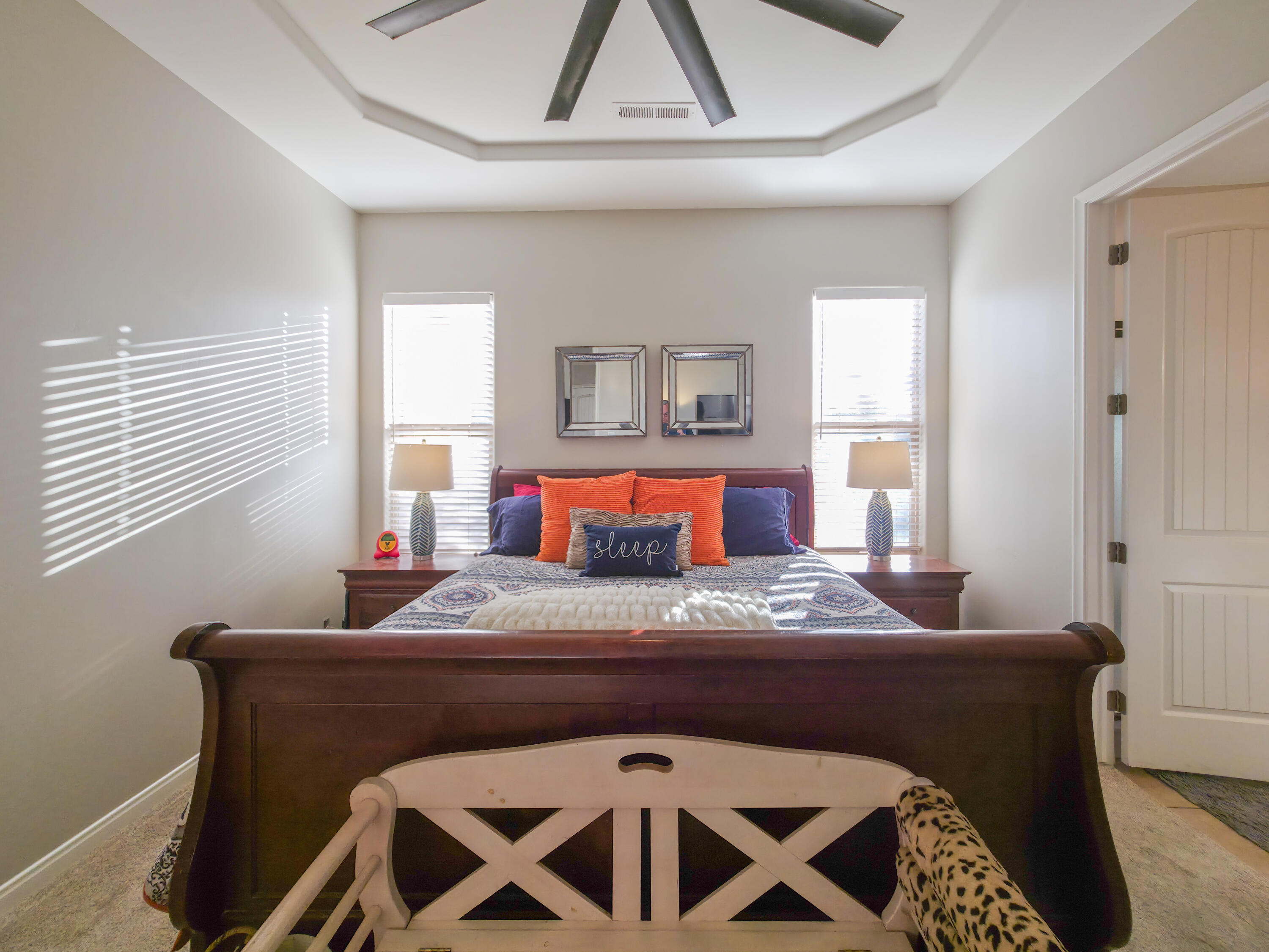 PEREGRINE POINTE - Residential