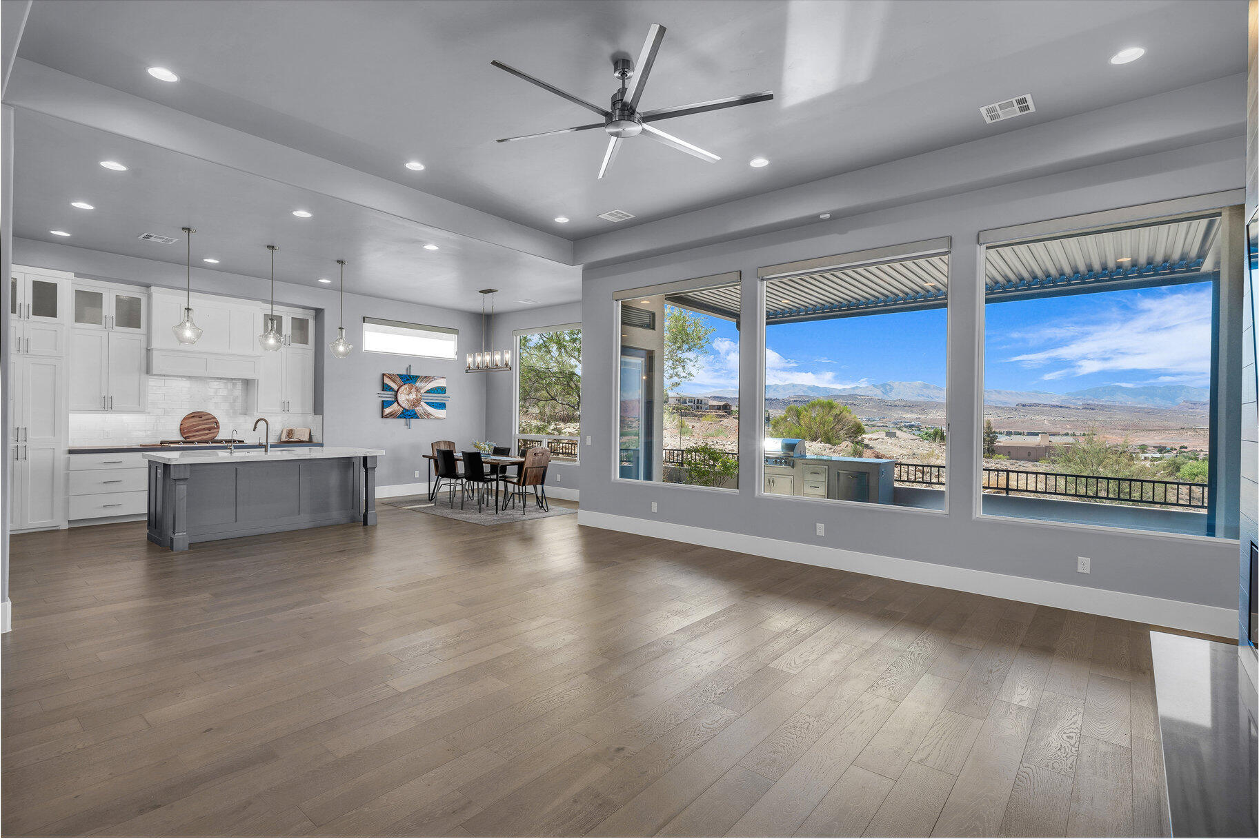 SOUTHGATE HILLS - Residential