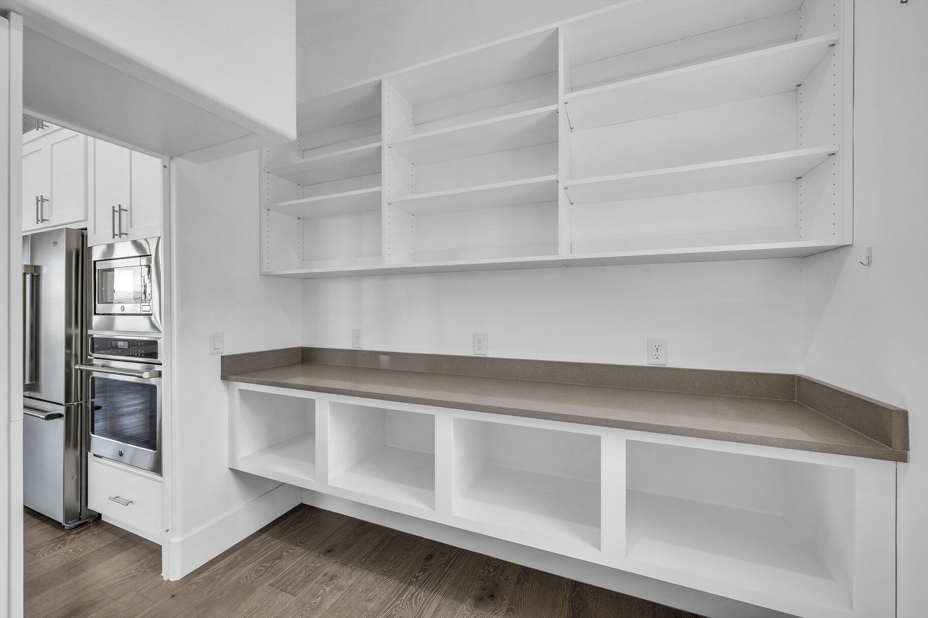 SOUTHGATE HILLS - Residential