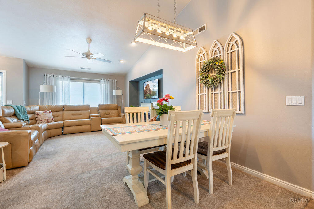 SNOW HAVEN TOWNHOMES - Residential