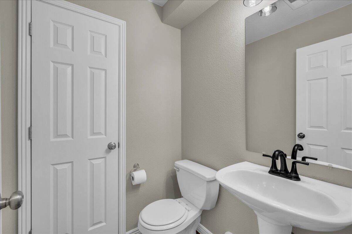 HIDDEN VALLEY TOWN HOMES - Residential