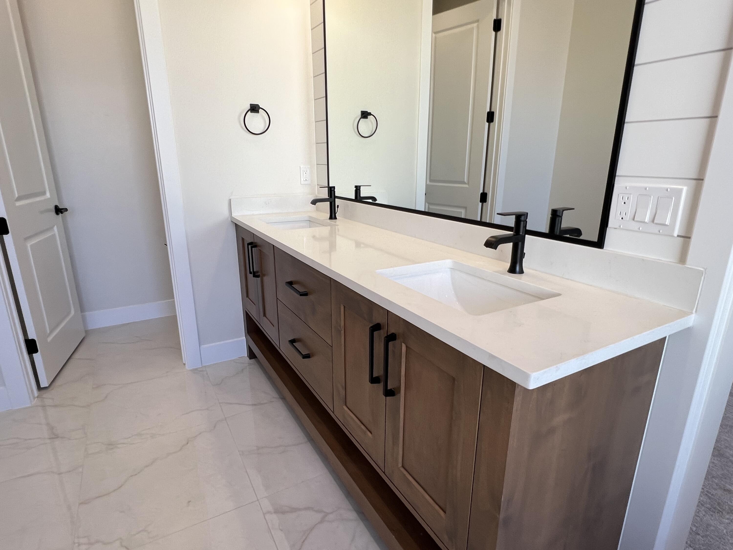 HOMESTEADS AT STUCKI FARMS - Residential