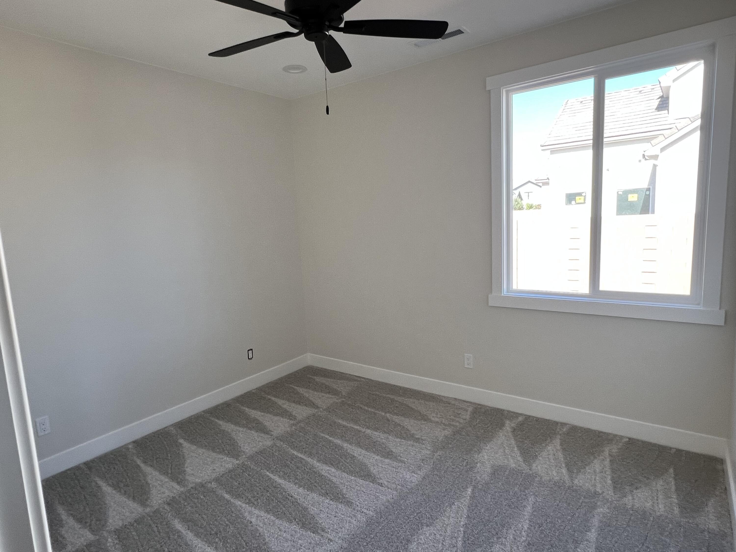 HOMESTEADS AT STUCKI FARMS - Residential