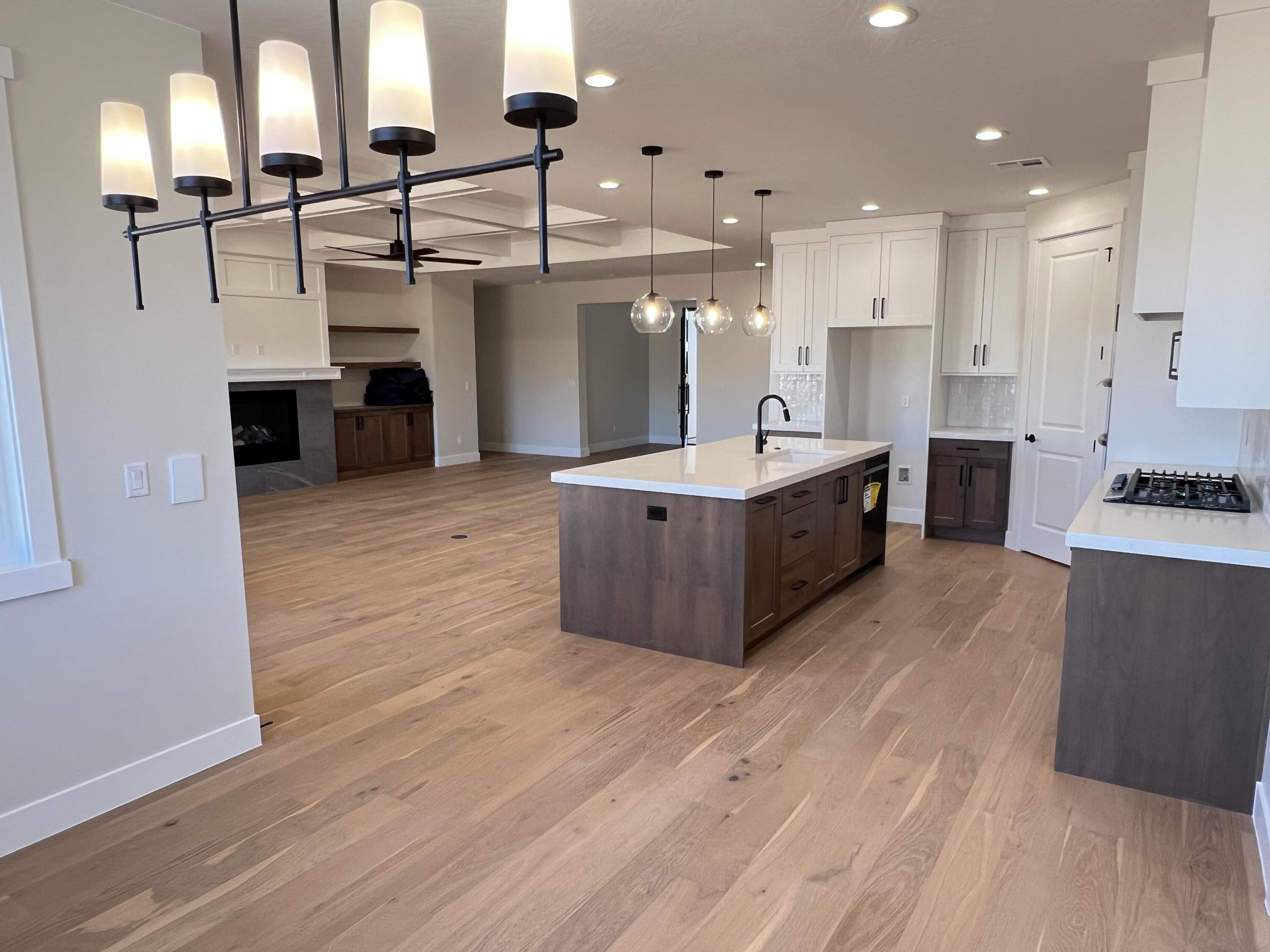 HOMESTEADS AT STUCKI FARMS - Residential