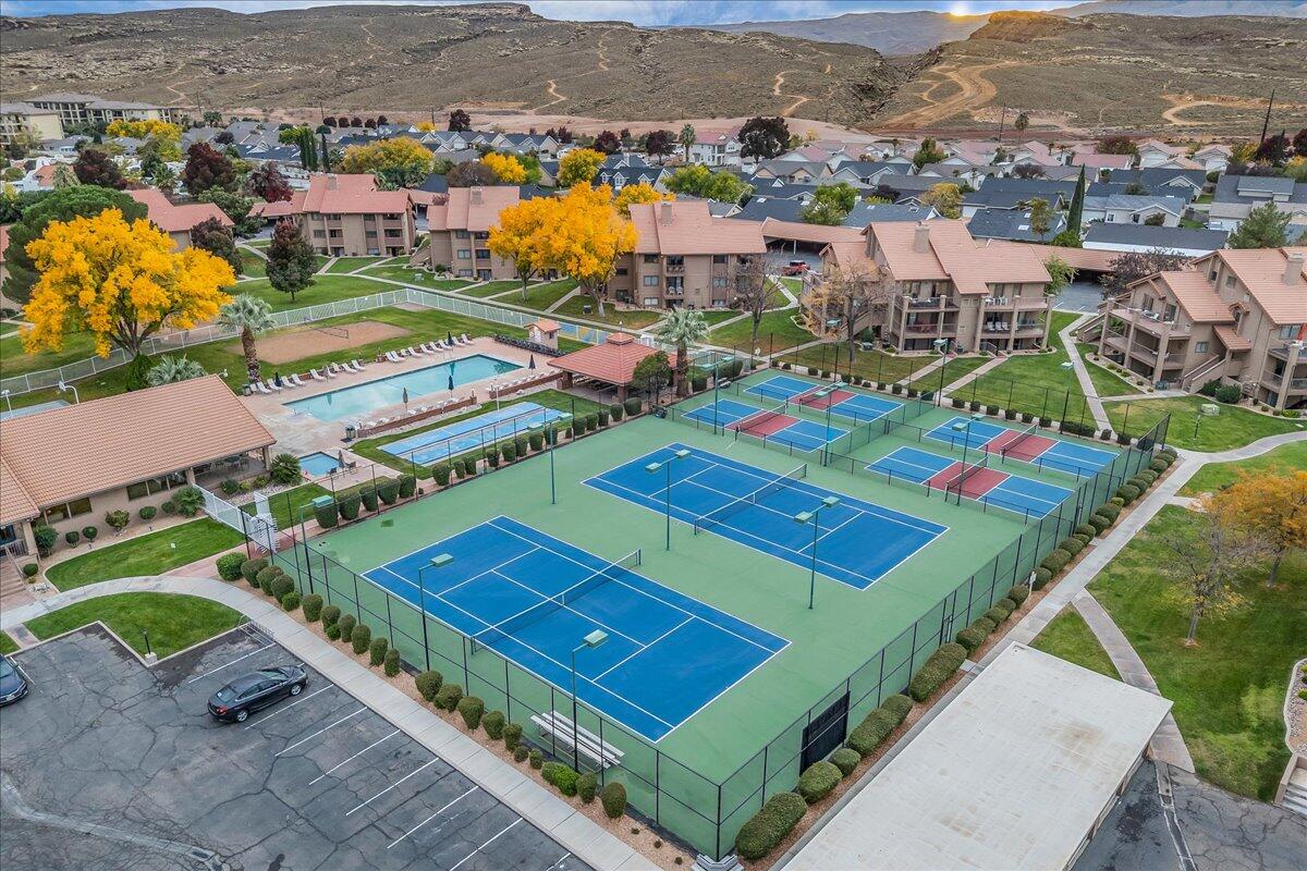 SPORTS VILLAGE - Residential