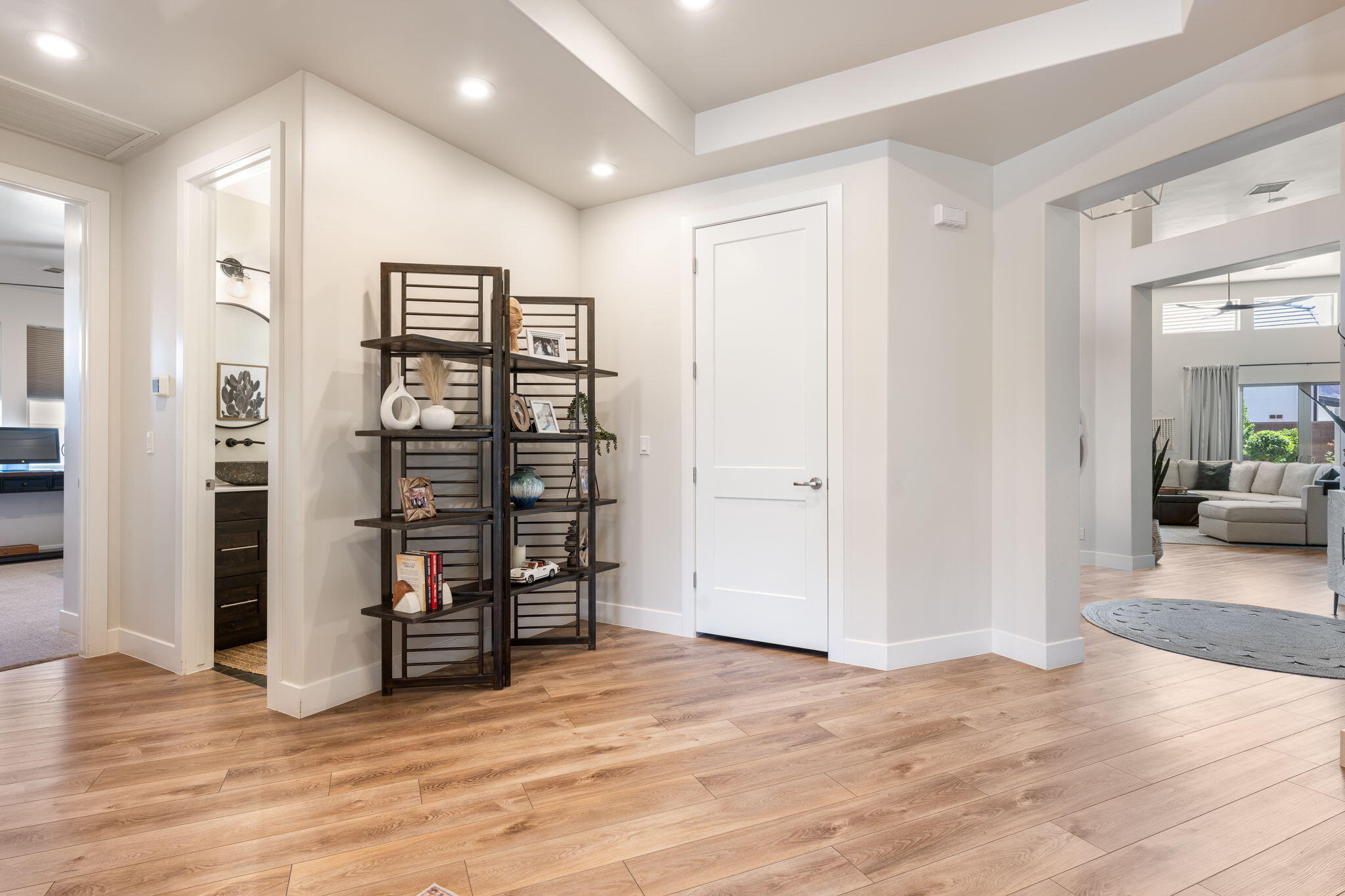 SOUTHERN VISTAS - Residential