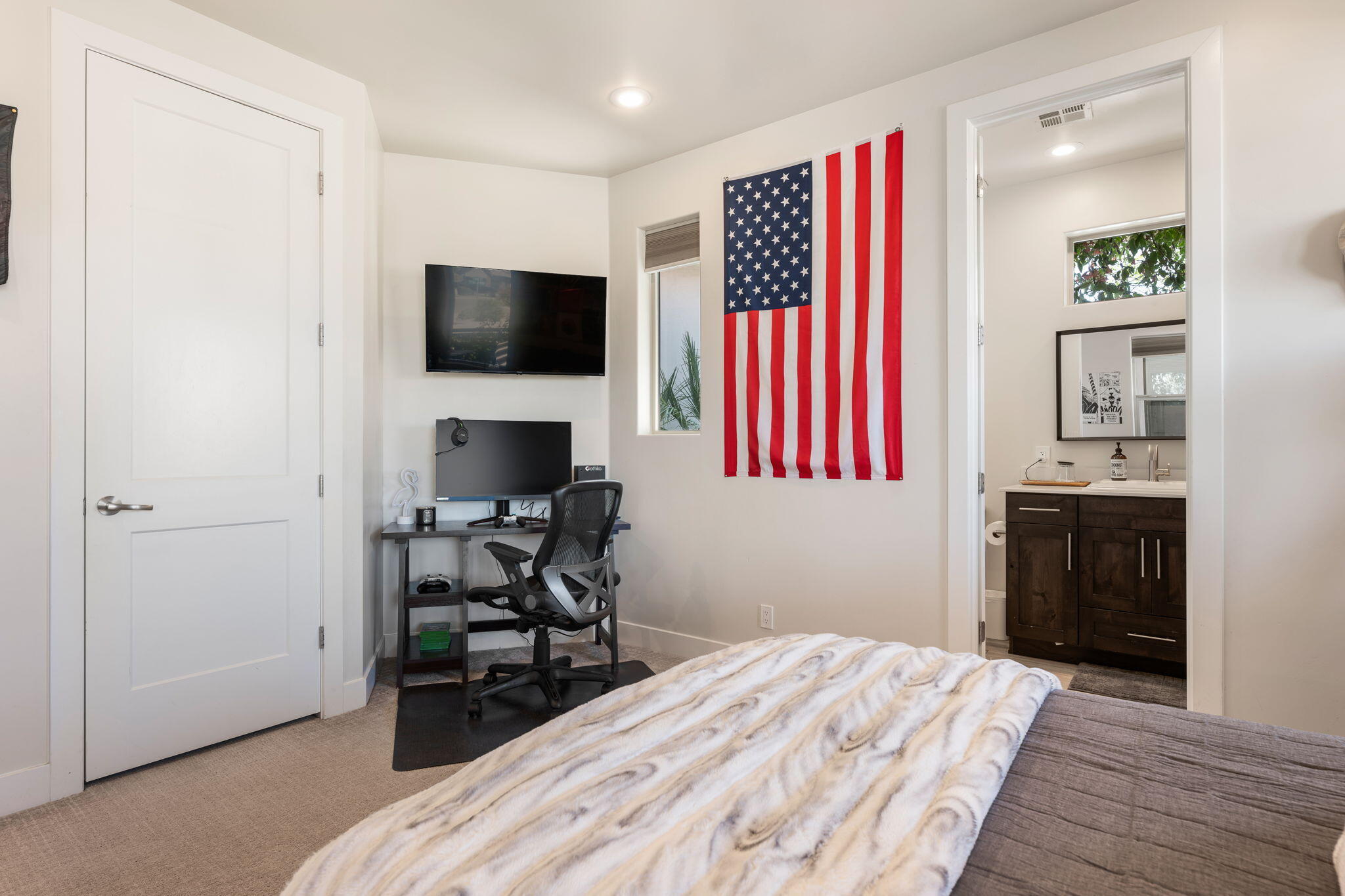 SOUTHERN VISTAS - Residential